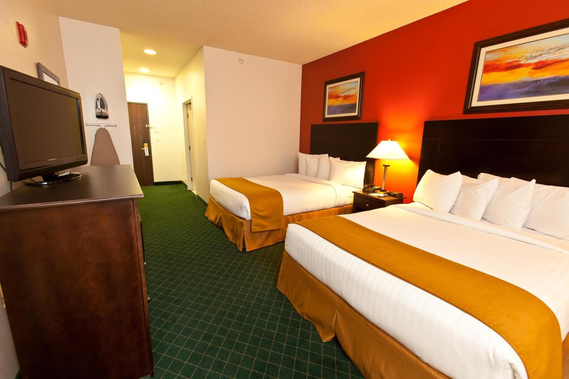 Landmark Inn Fort Irwin photo 22