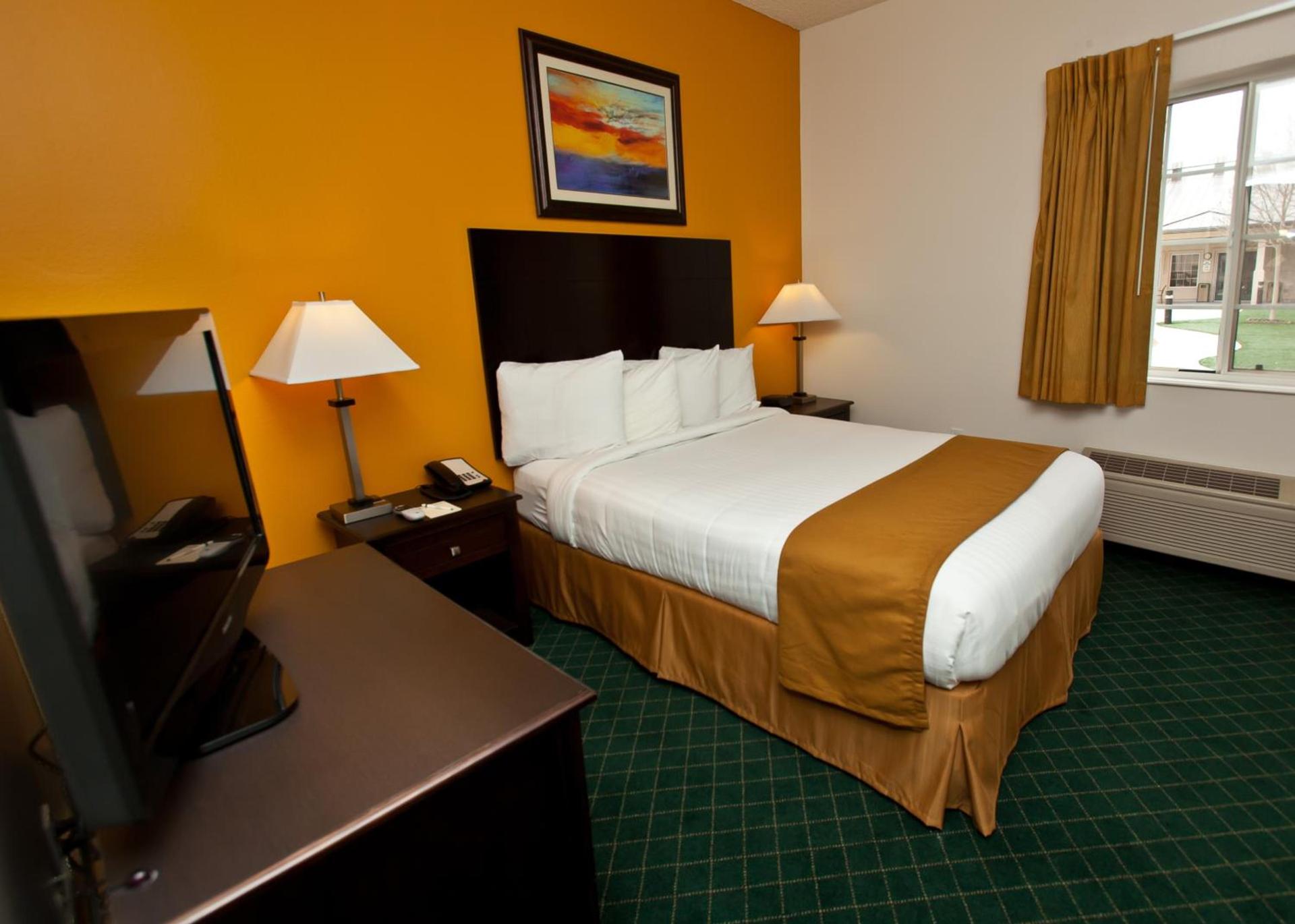 Landmark Inn Fort Irwin photo 27