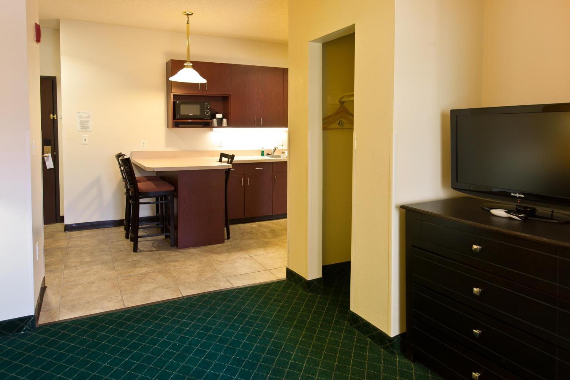 Landmark Inn Fort Irwin photo 29