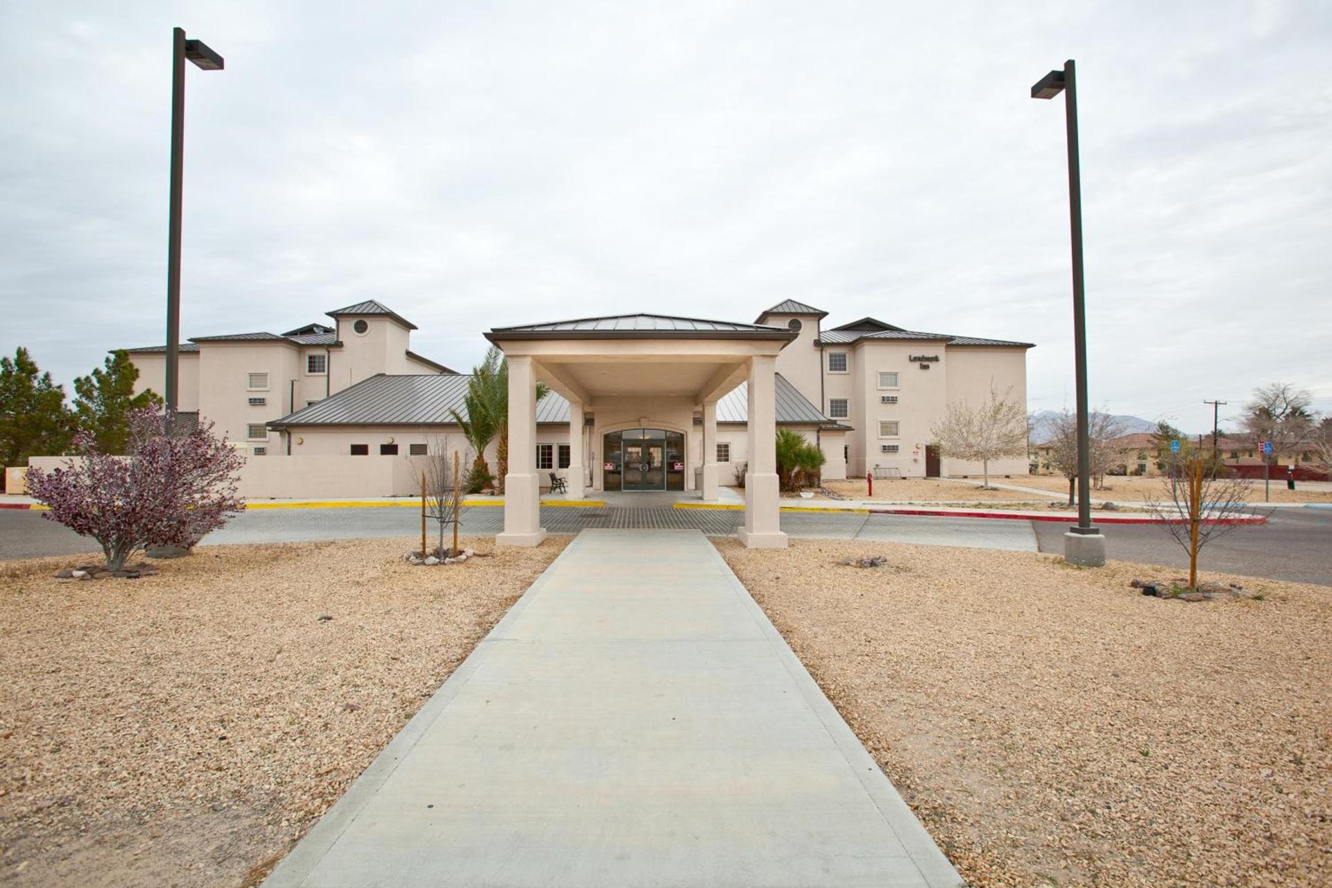 Landmark Inn Fort Irwin photo 4