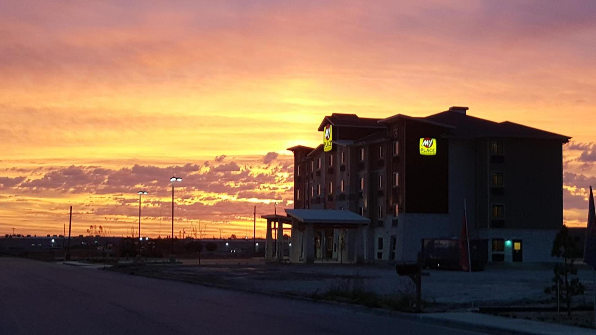 My Place Hotel-Lubbock, TX photo 4