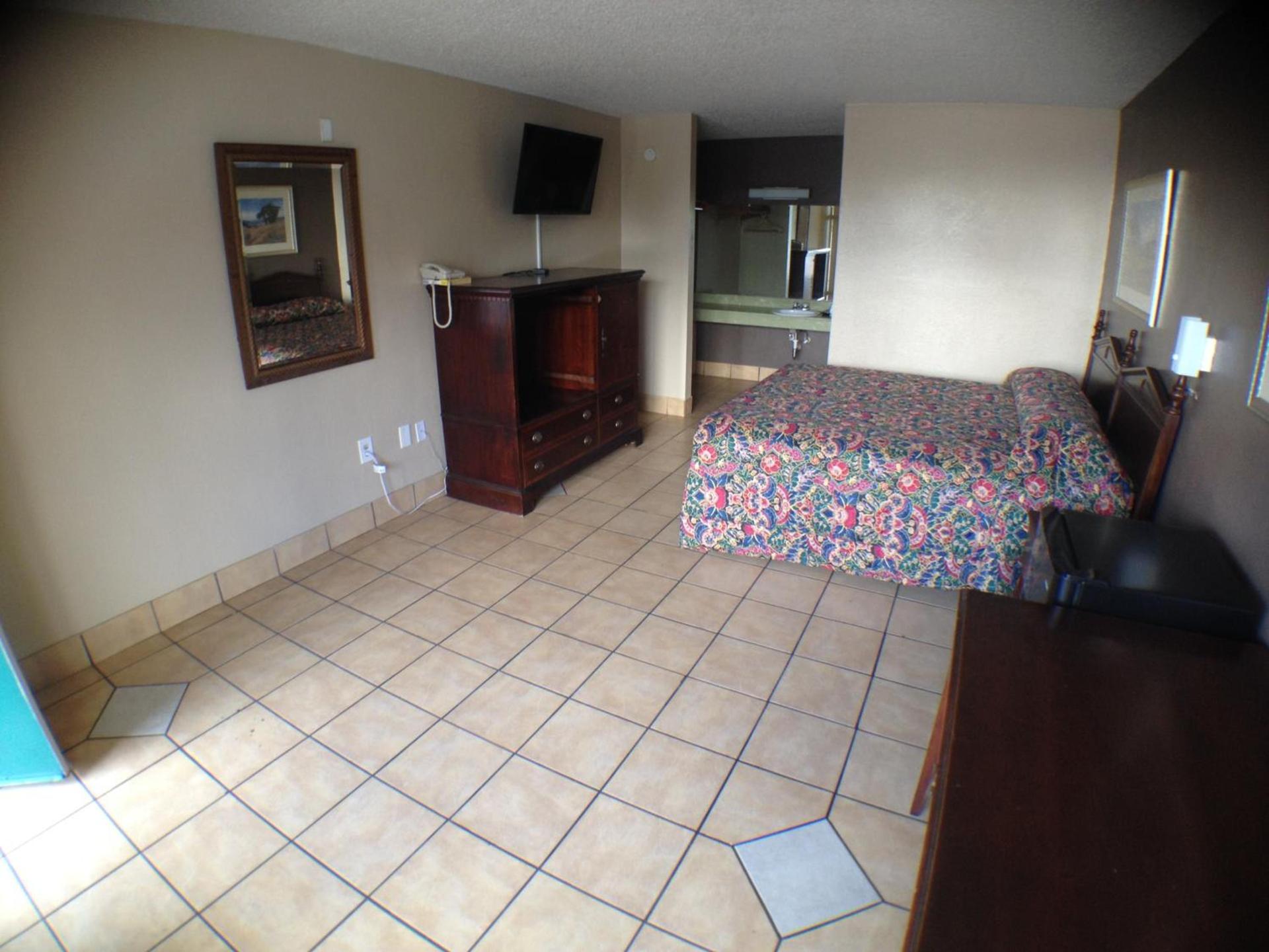 Budget Inn Motel photo 46