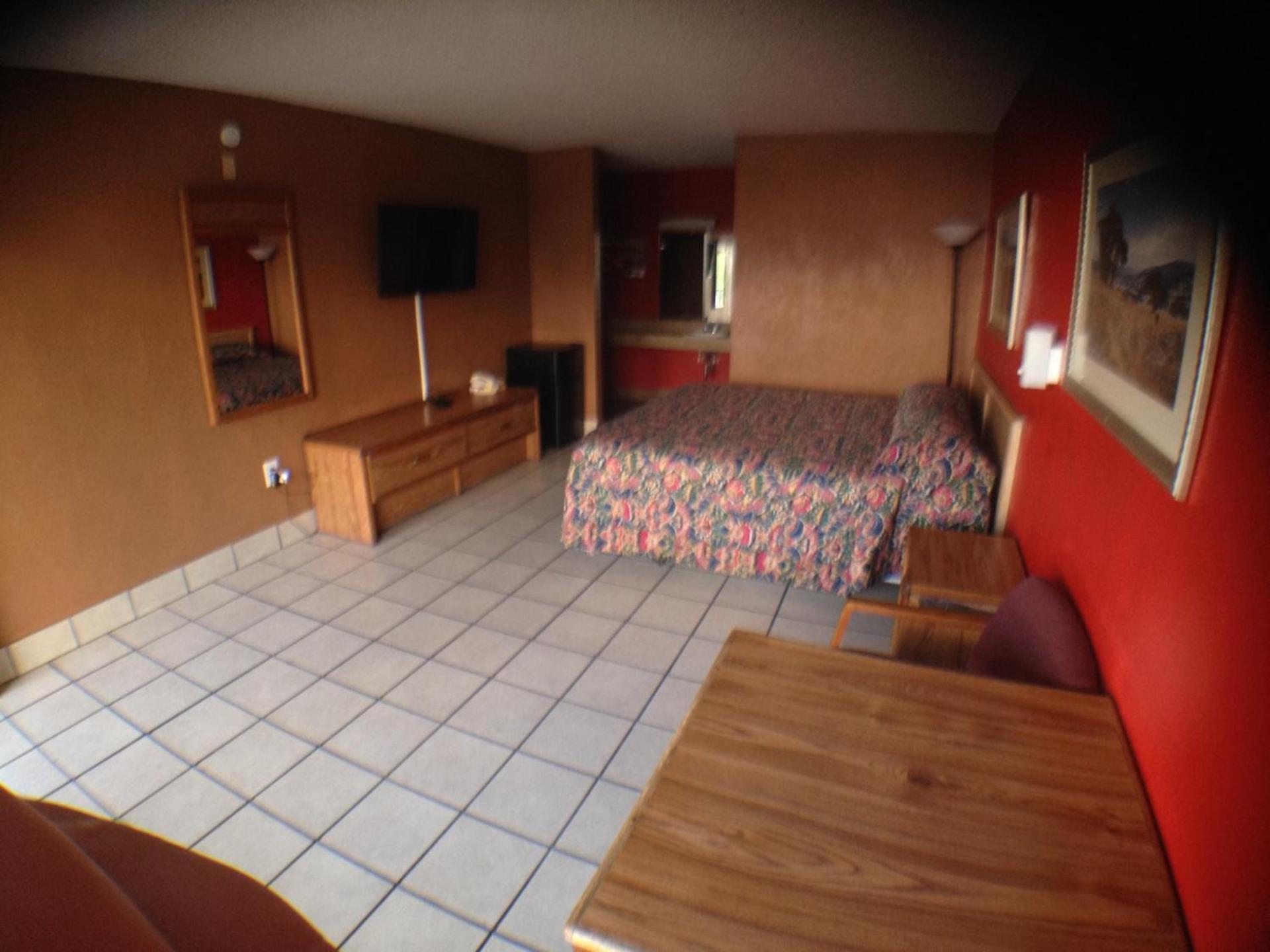 Budget Inn Motel photo 45