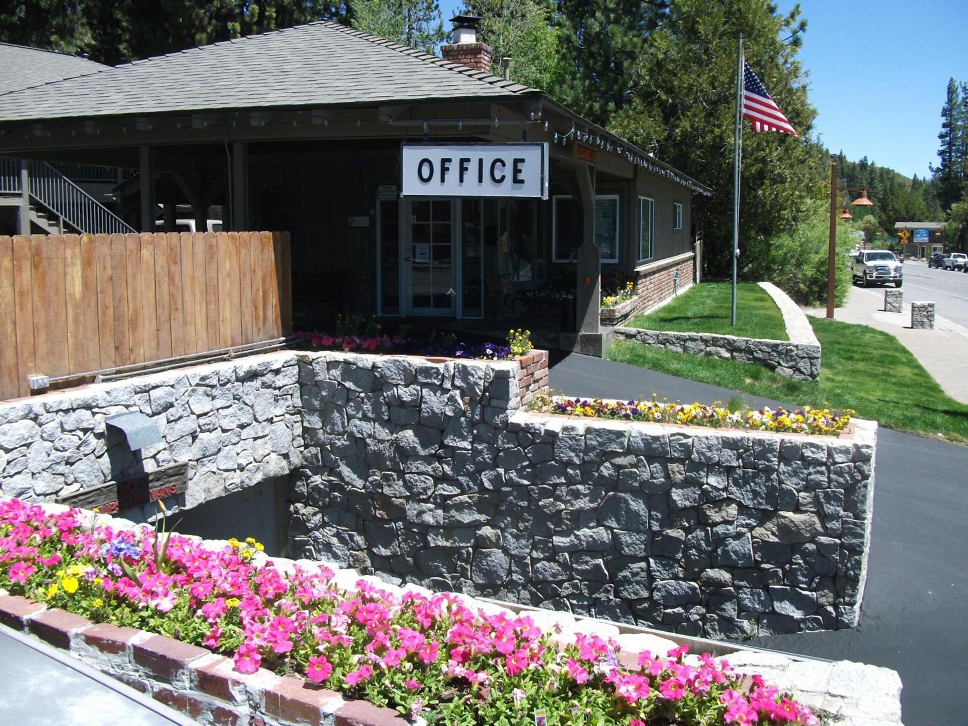 Pepper Tree Inn Tahoe City photo 7