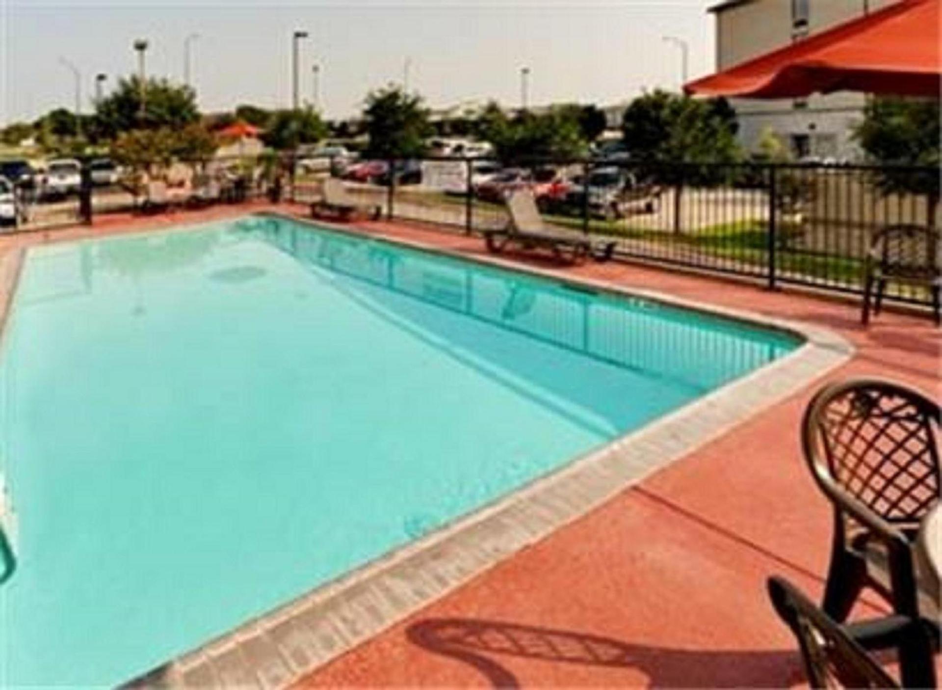 Hawthorn Extended Stay by Wyndham College Station photo 22