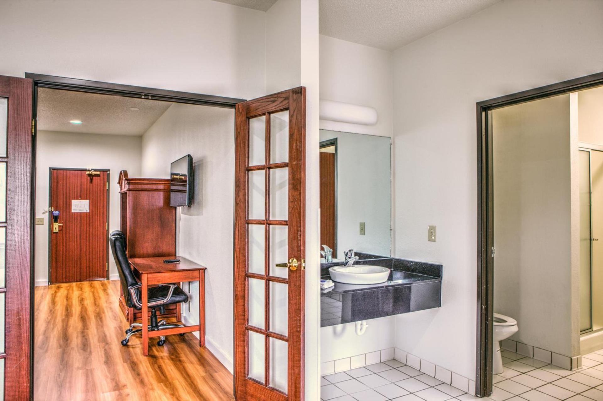 Motel 6-Dallas, TX - Northwest photo 52