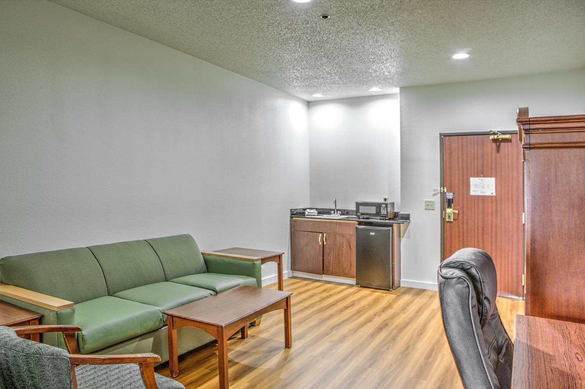 Motel 6-Dallas, TX - Northwest photo 57