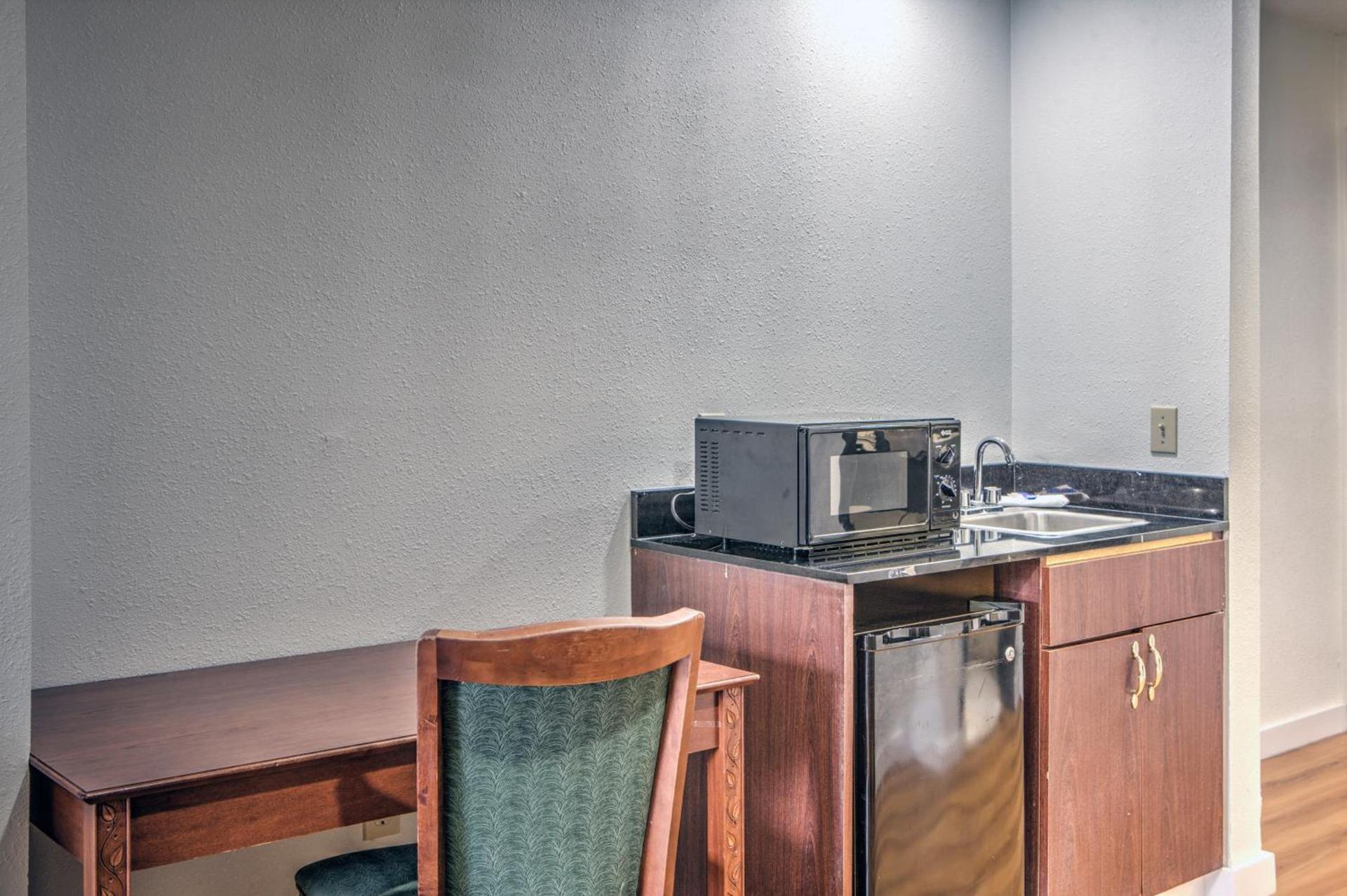 Motel 6-Dallas, TX - Northwest photo 58