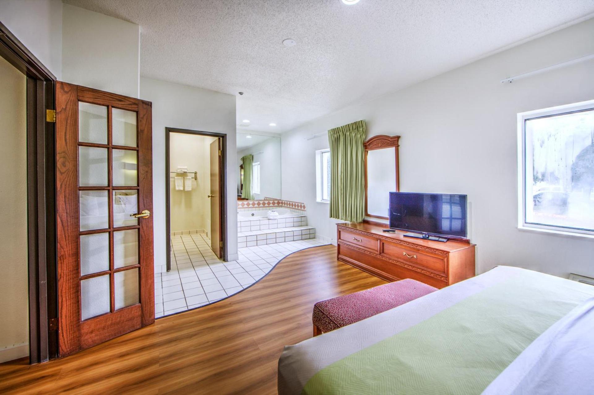 Motel 6-Dallas, TX - Northwest photo 68