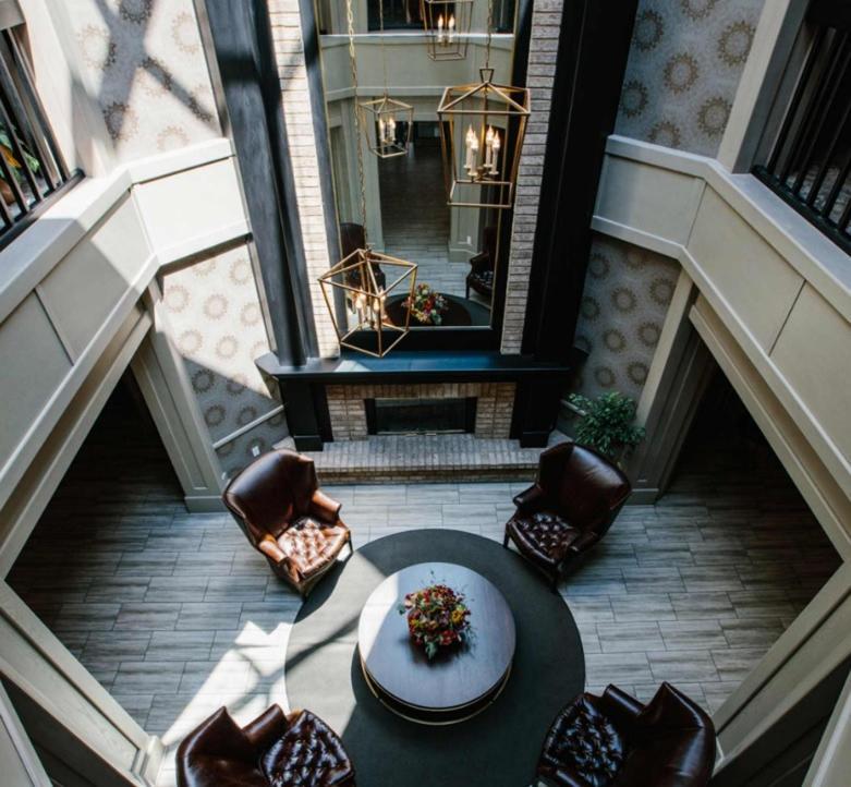 The Geneva Inn photo 8