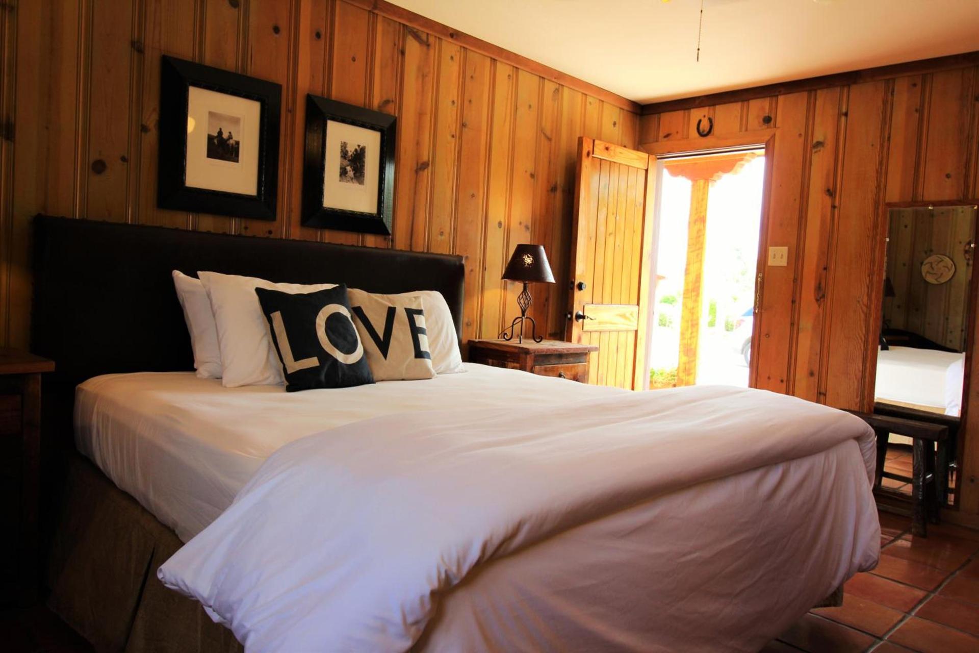 The Maverick Inn photo 14
