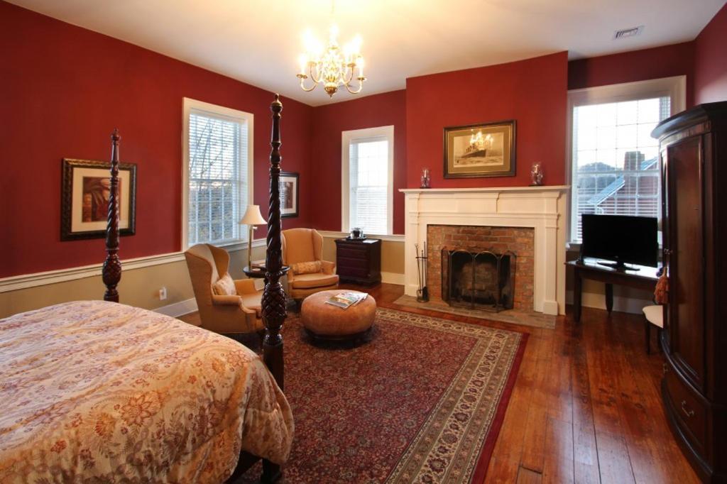 Hale Springs Inn photo 4