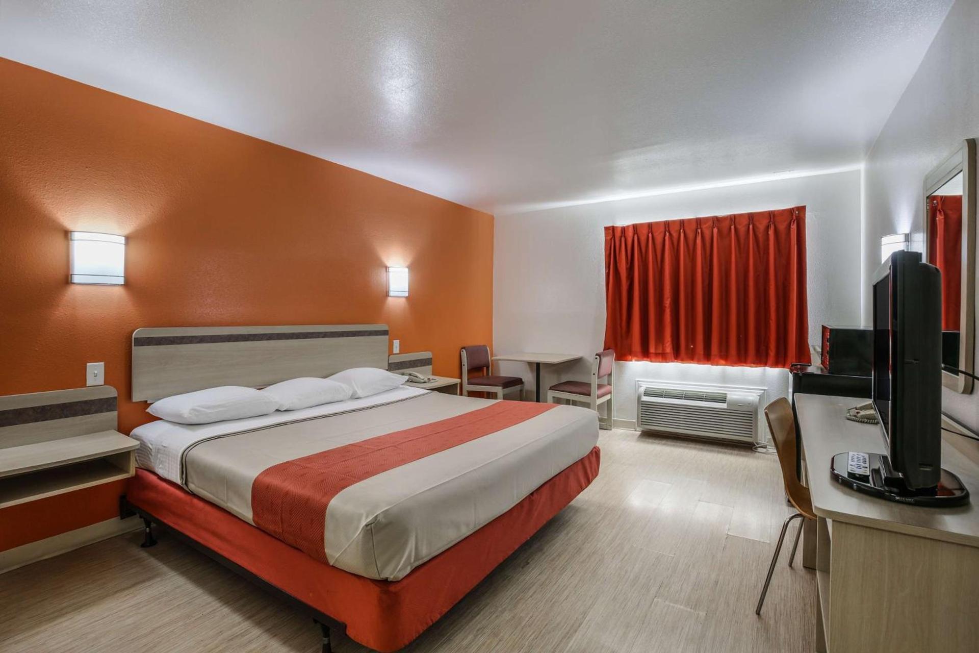 Motel 6-Pasadena, TX photo 26