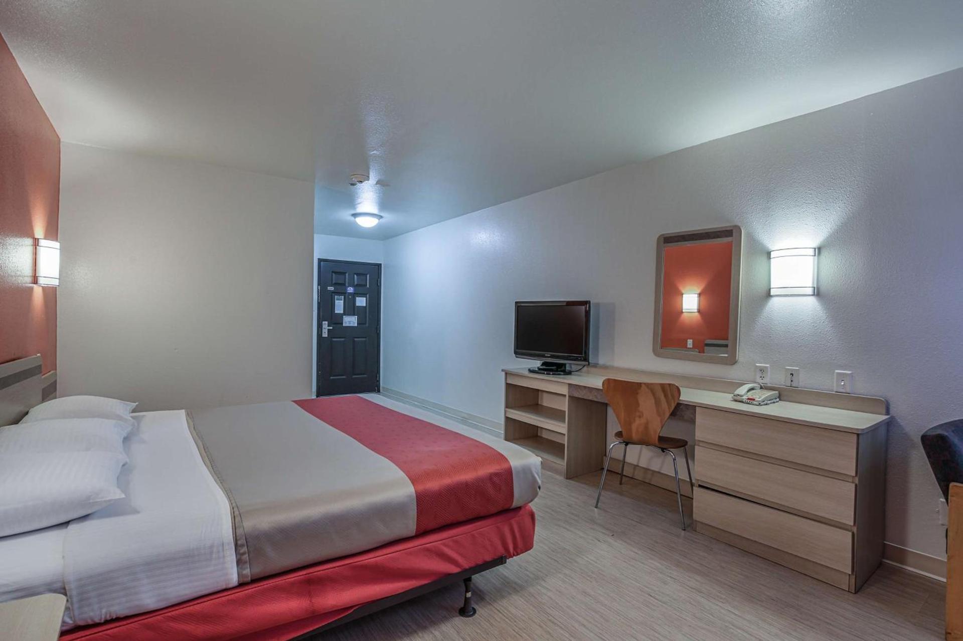 Motel 6-Pasadena, TX photo 21