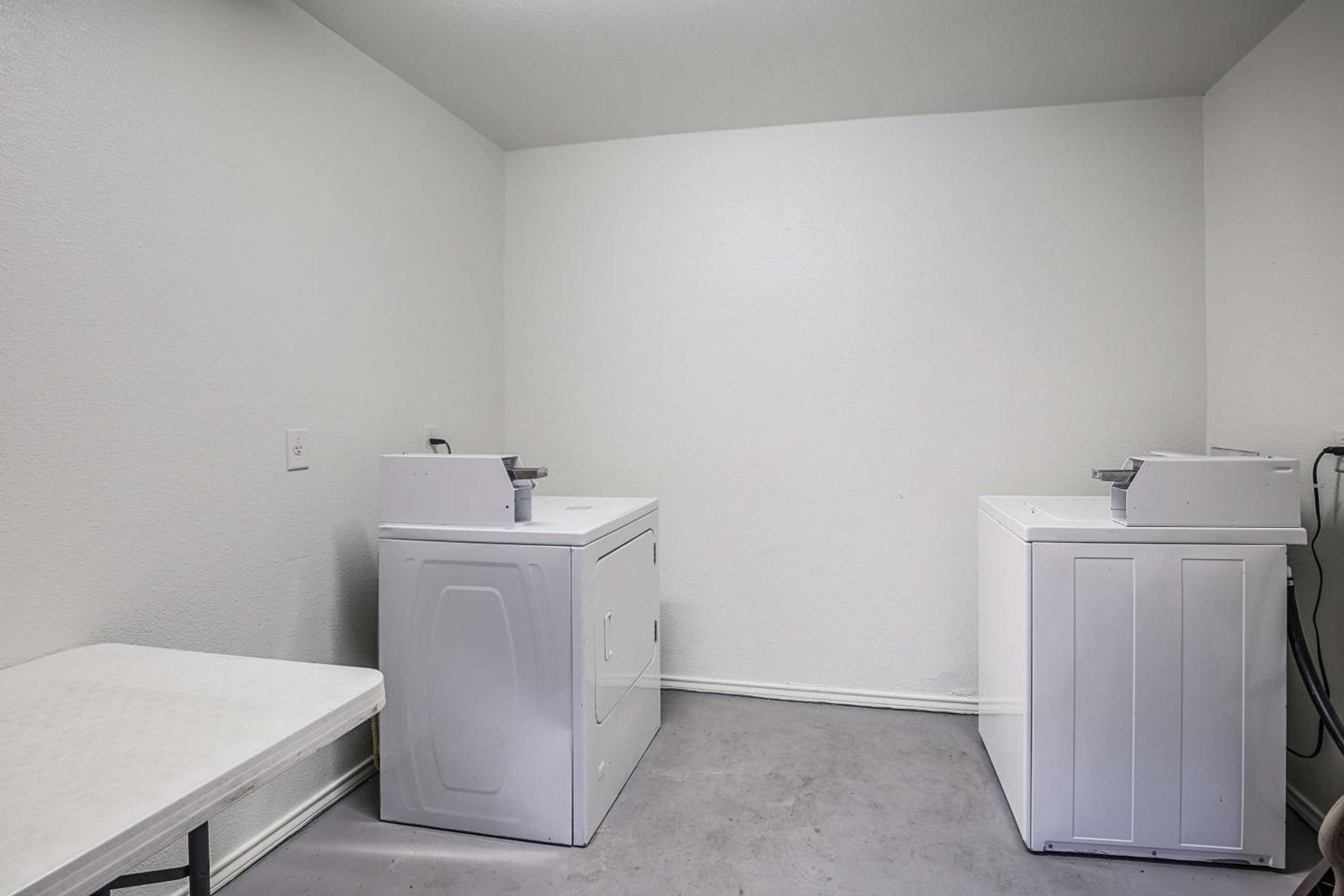 Motel 6-Pasadena, TX photo 10
