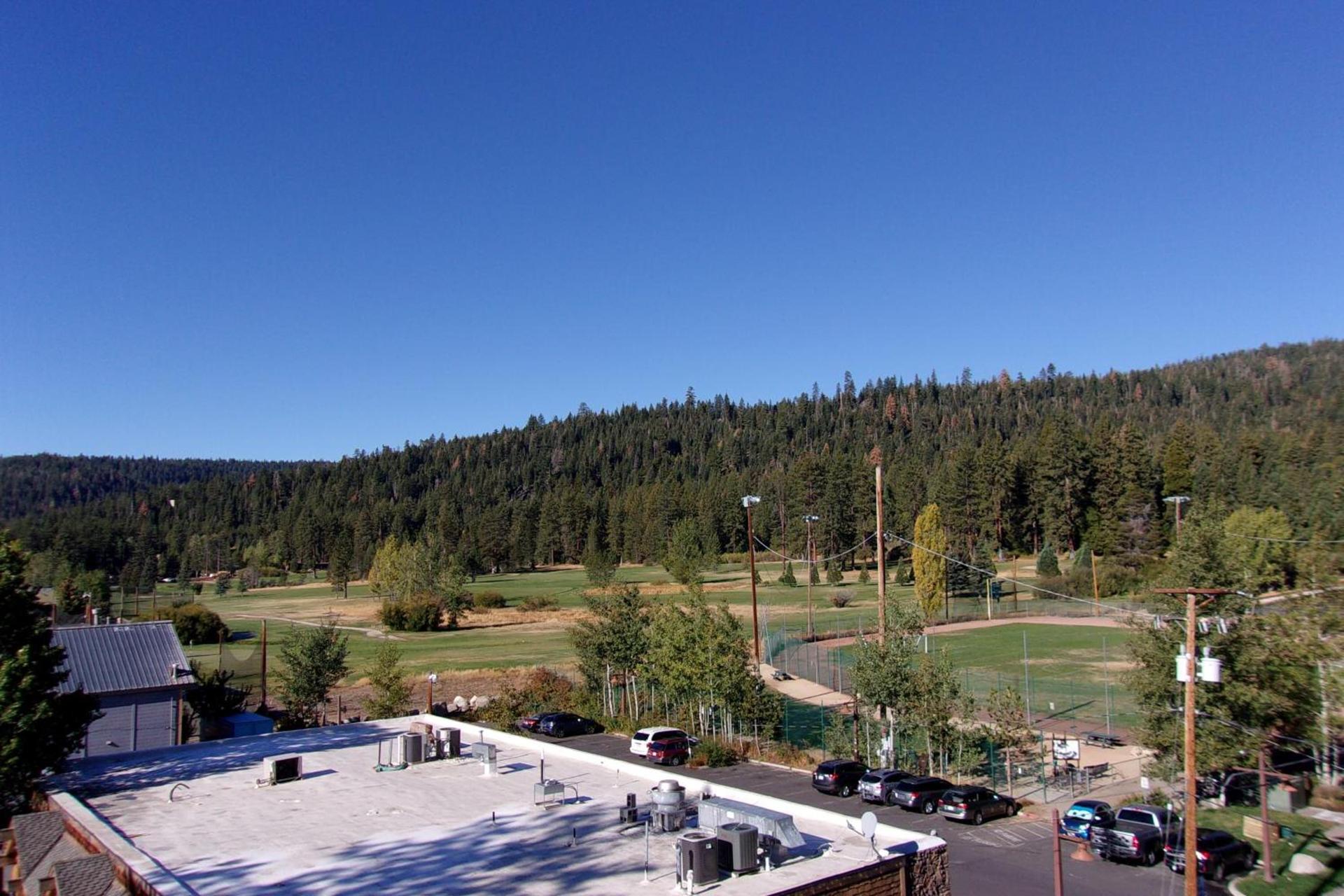 Pepper Tree Inn Tahoe City photo 29