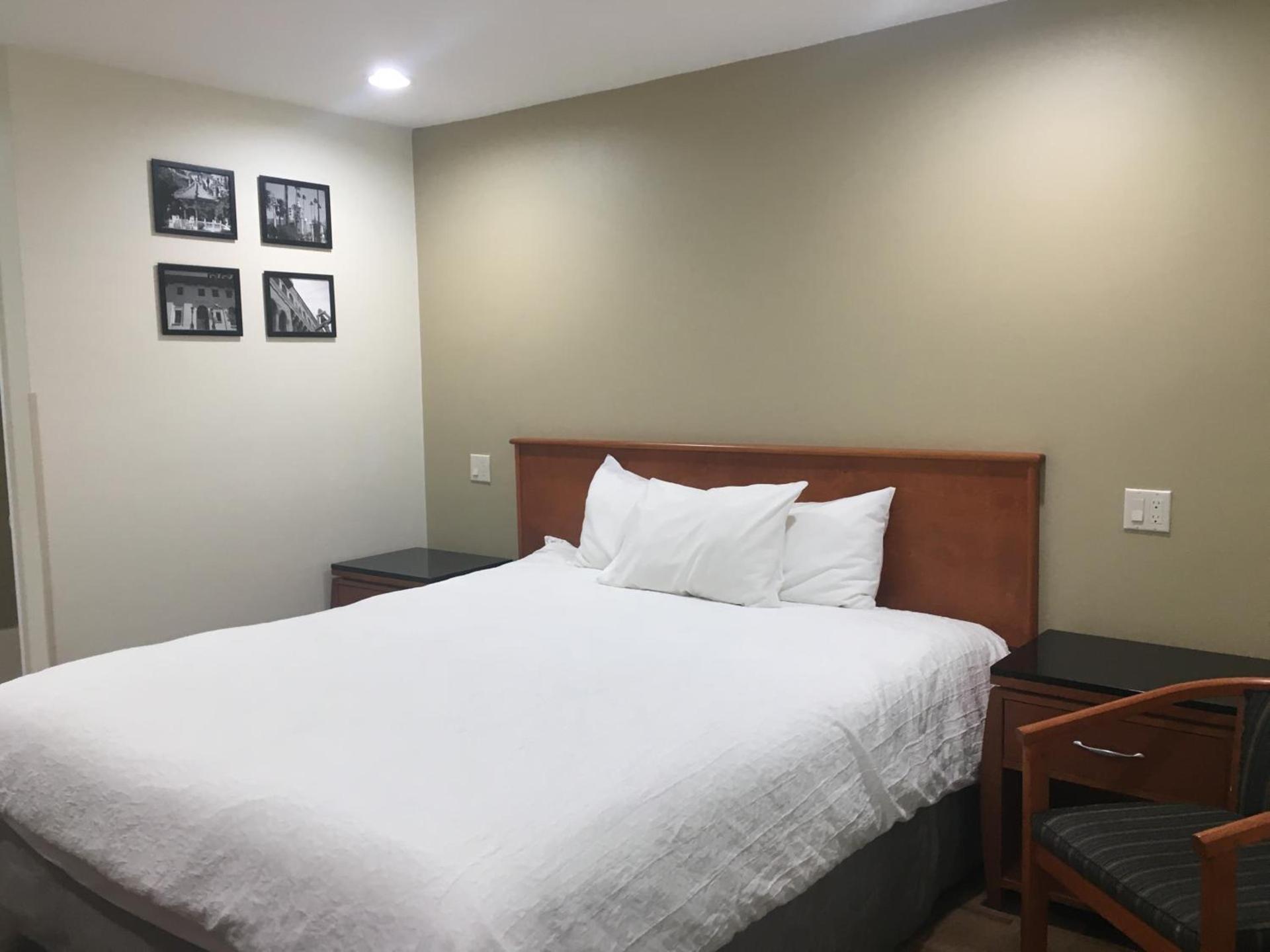 Simply Home Inn & Suites - Riverside photo 6
