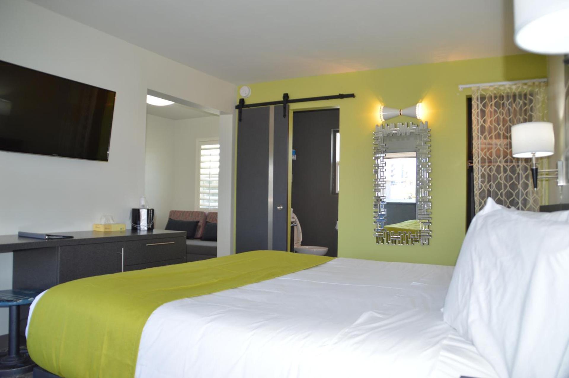 University Inn ASU/Tempe photo 37
