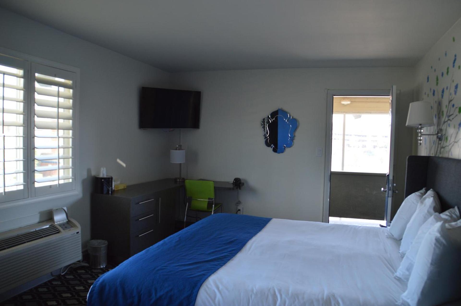 University Inn ASU/Tempe photo 40