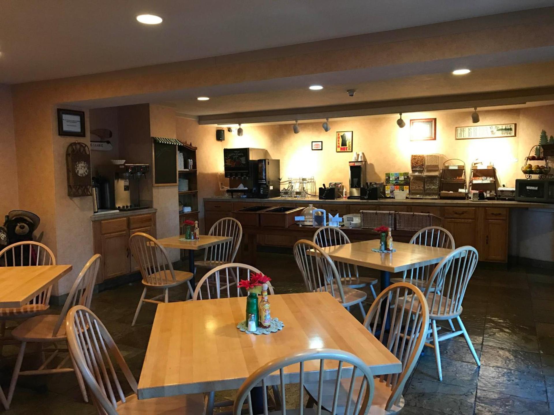 Pepper Tree Inn Tahoe City photo 17