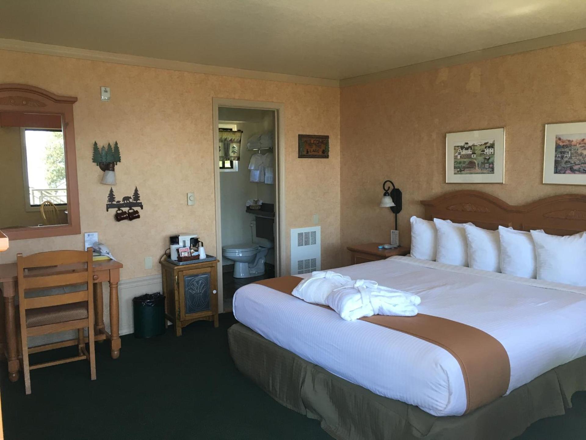 Pepper Tree Inn Tahoe City photo 40