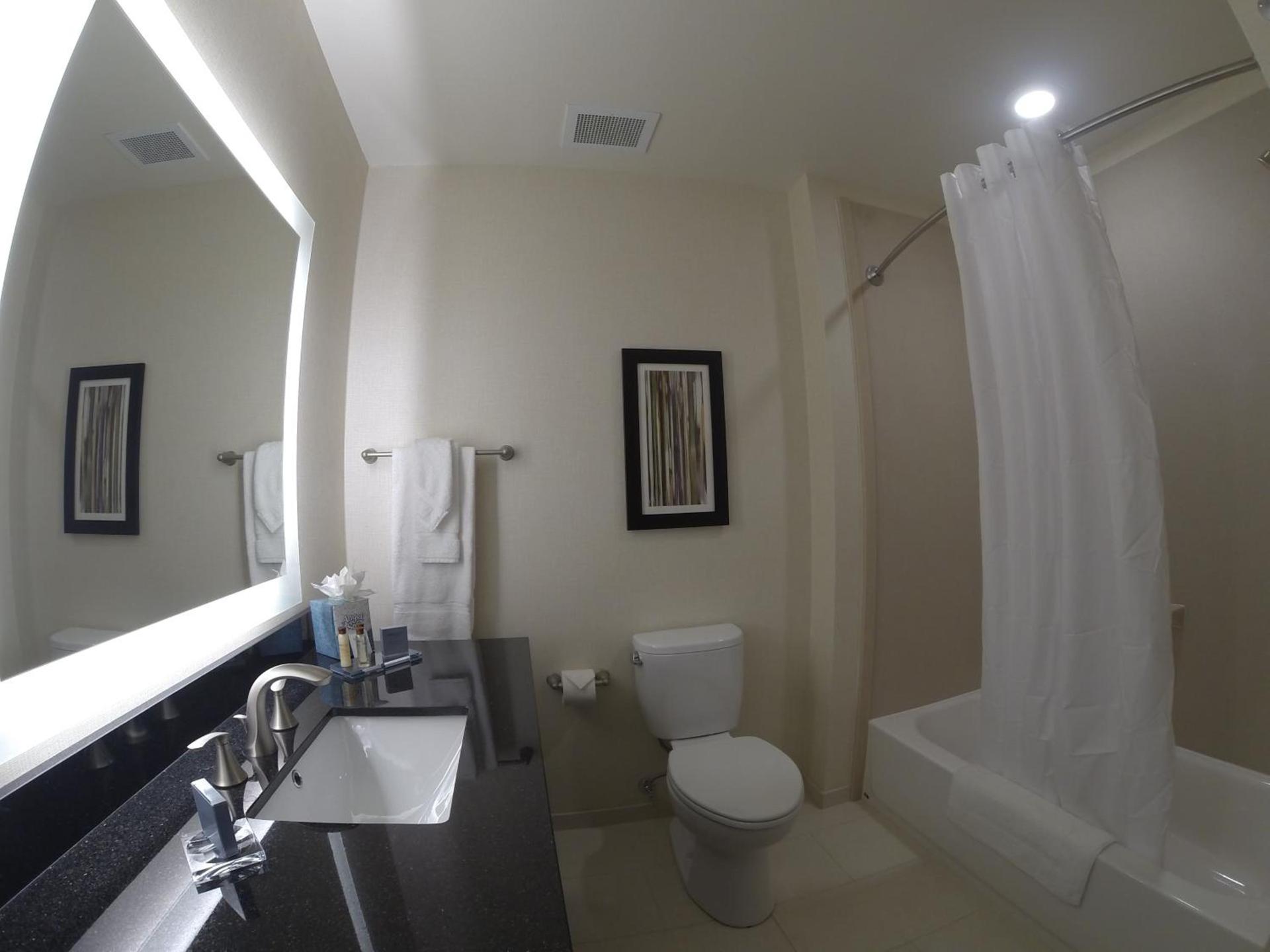 Wingate by Wyndham Loveland Johnstown photo 52