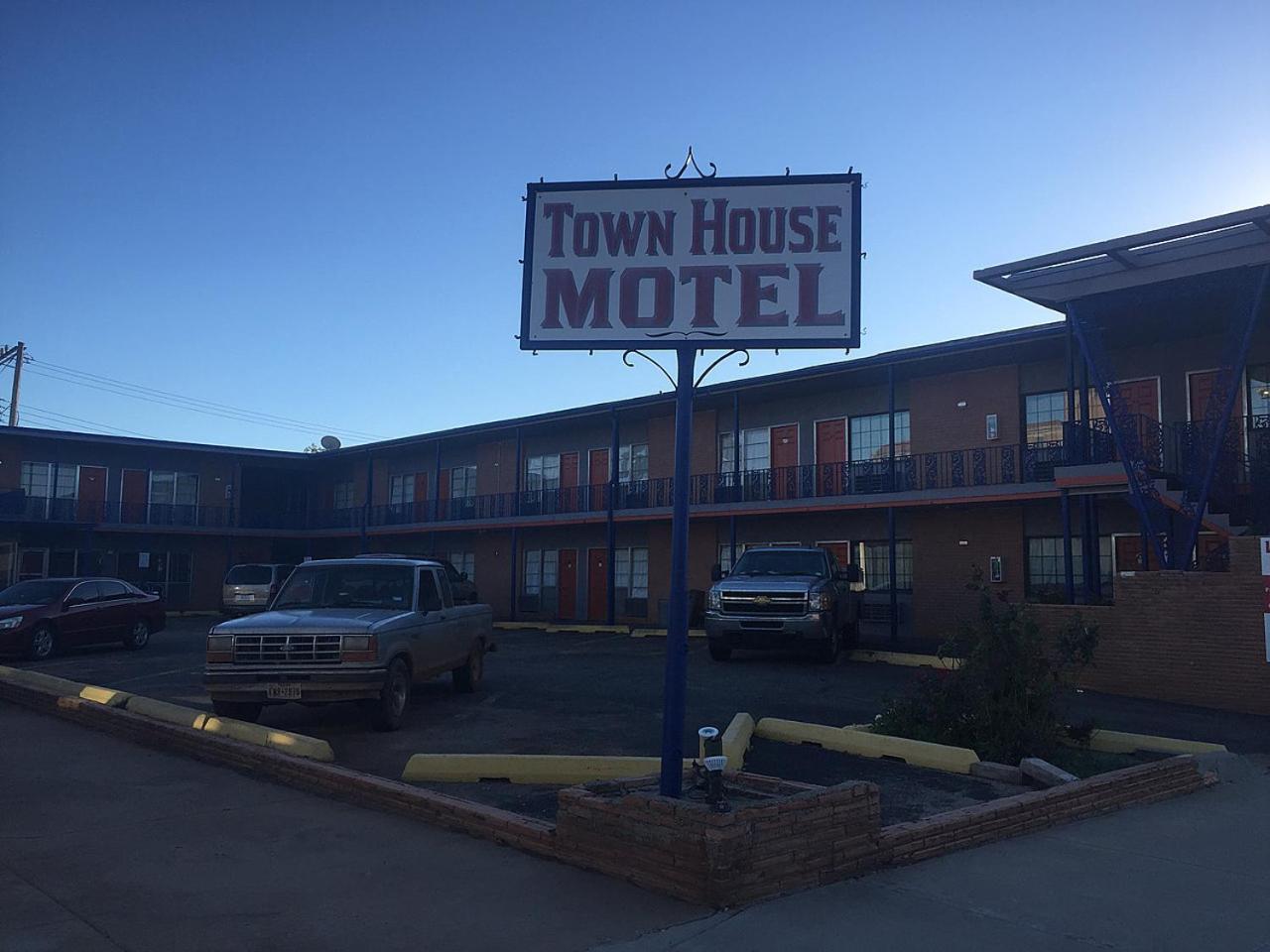 TownHouse Motel — hotel in Guthrie