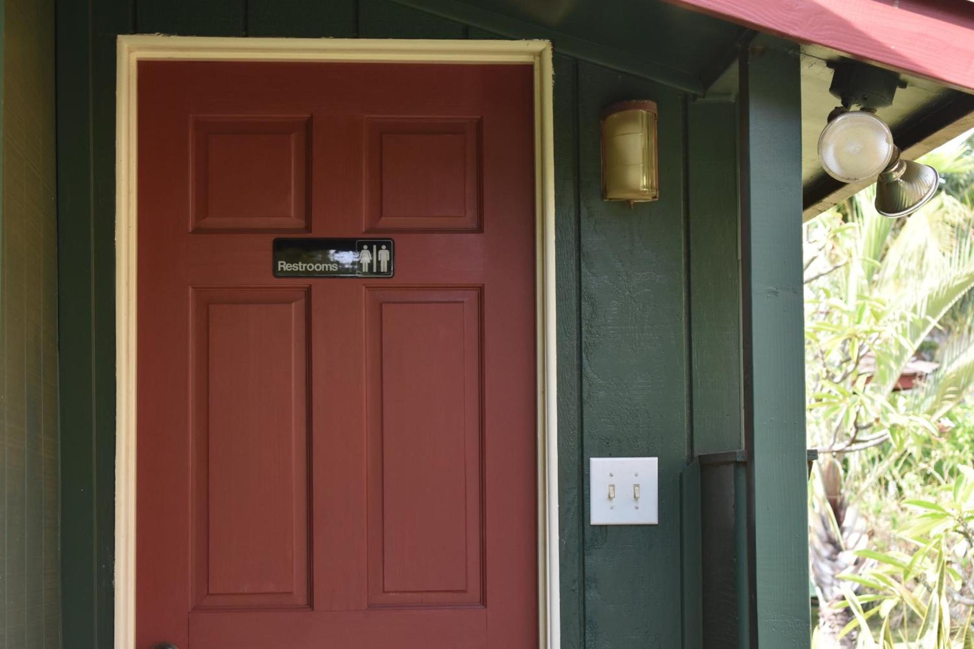 Nona Lani Cottages photo 18