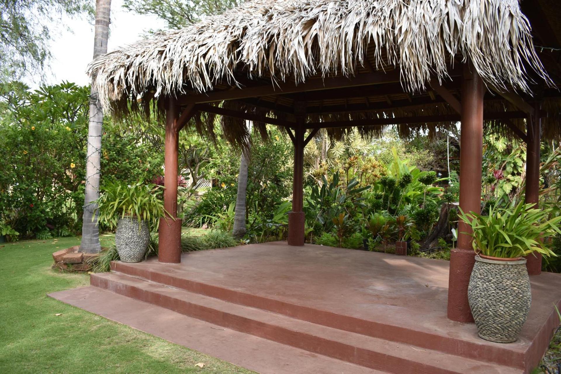 Nona Lani Cottages photo 19