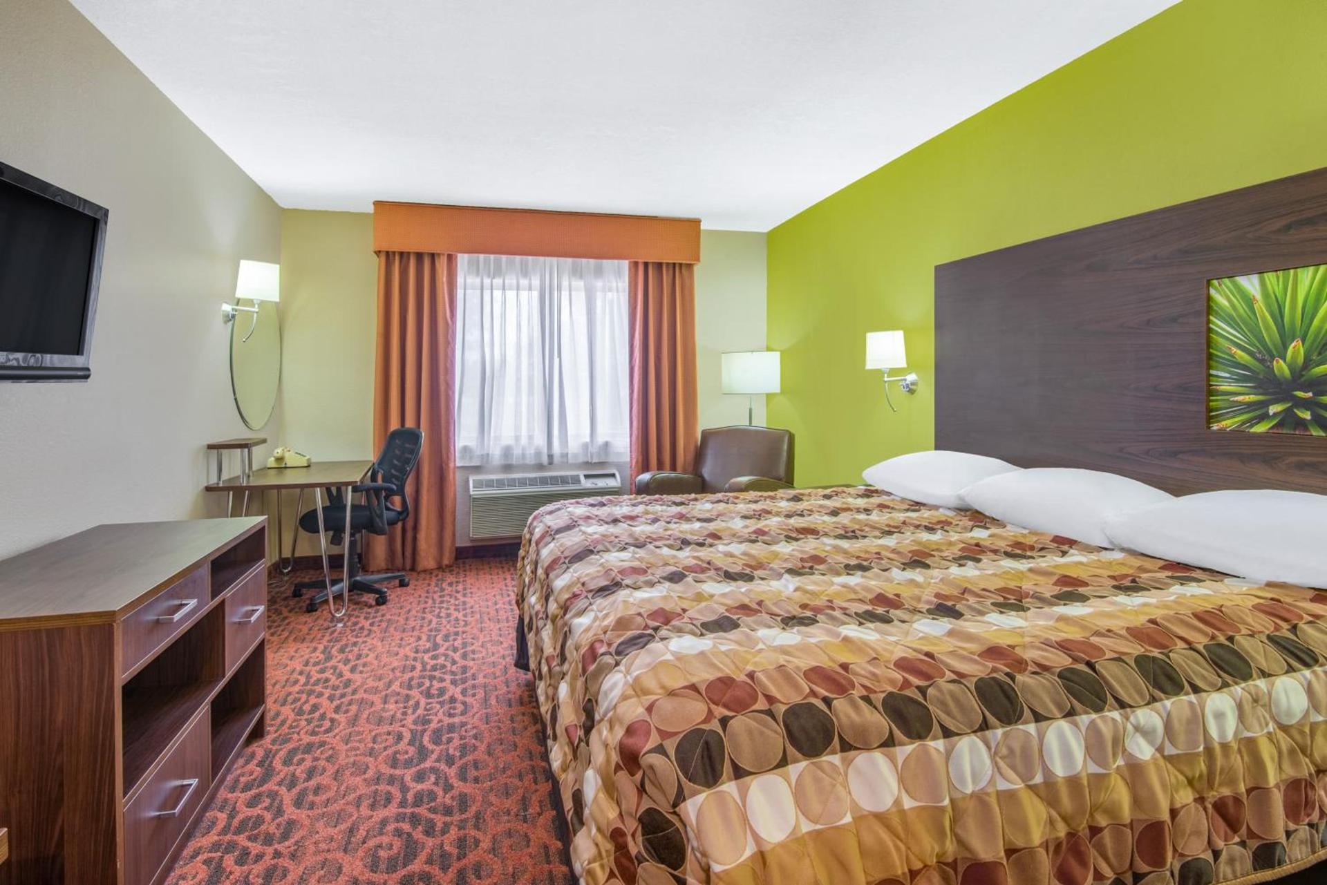 Super 8 by Wyndham Portales photo 19