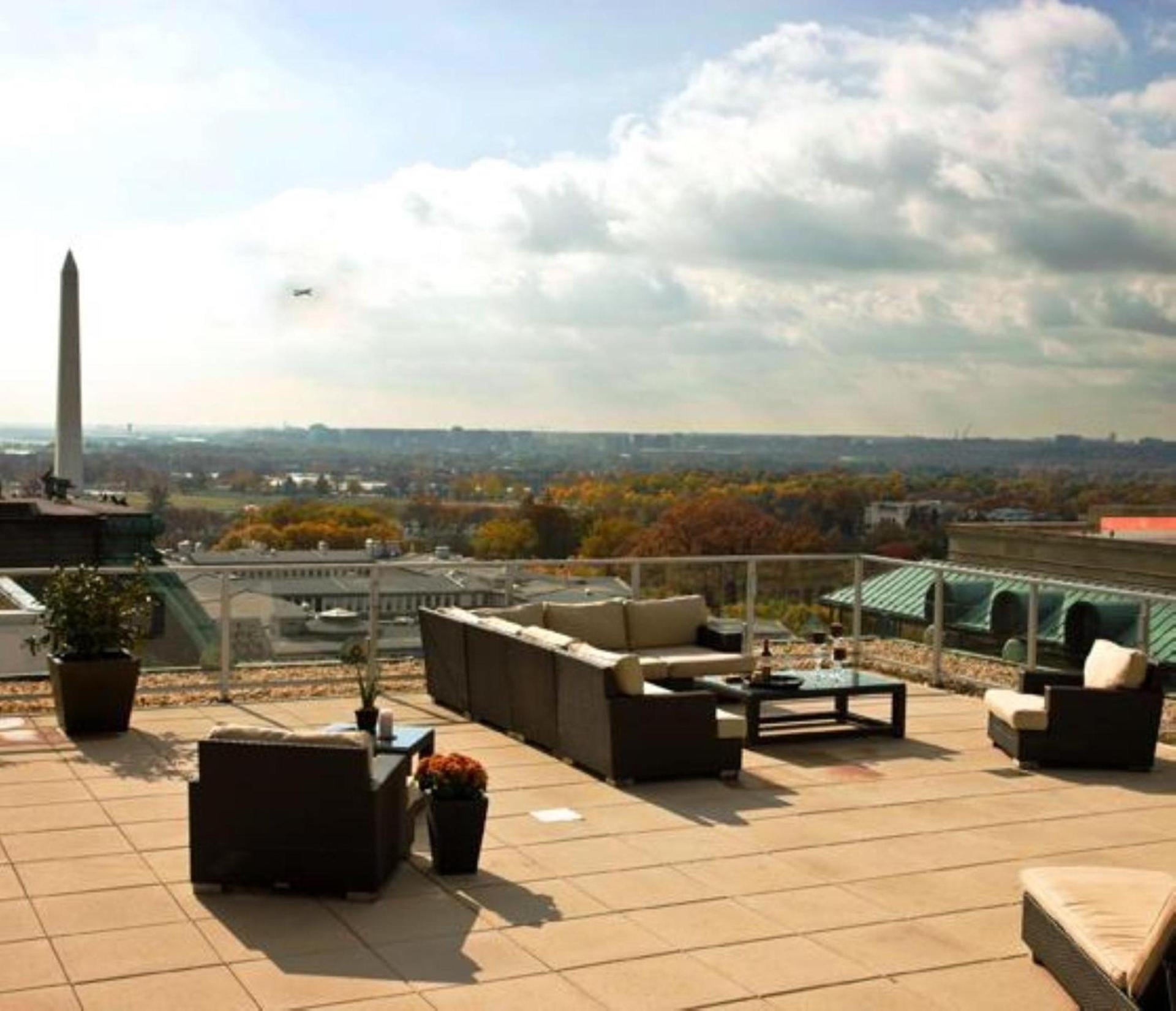 Global Luxury Suites at The White House photo 22