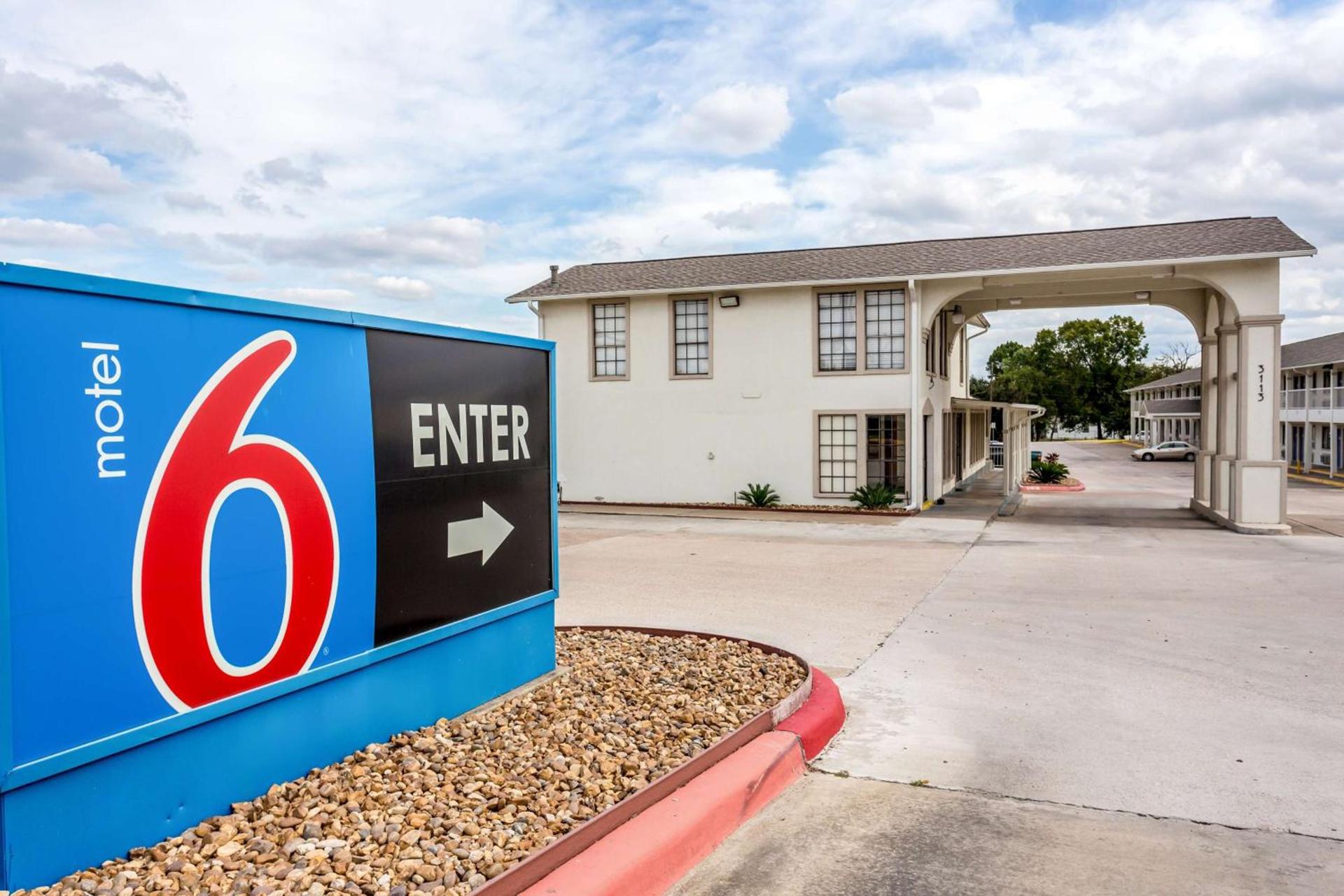 Motel 6-Bryan, TX - College Station photo 35