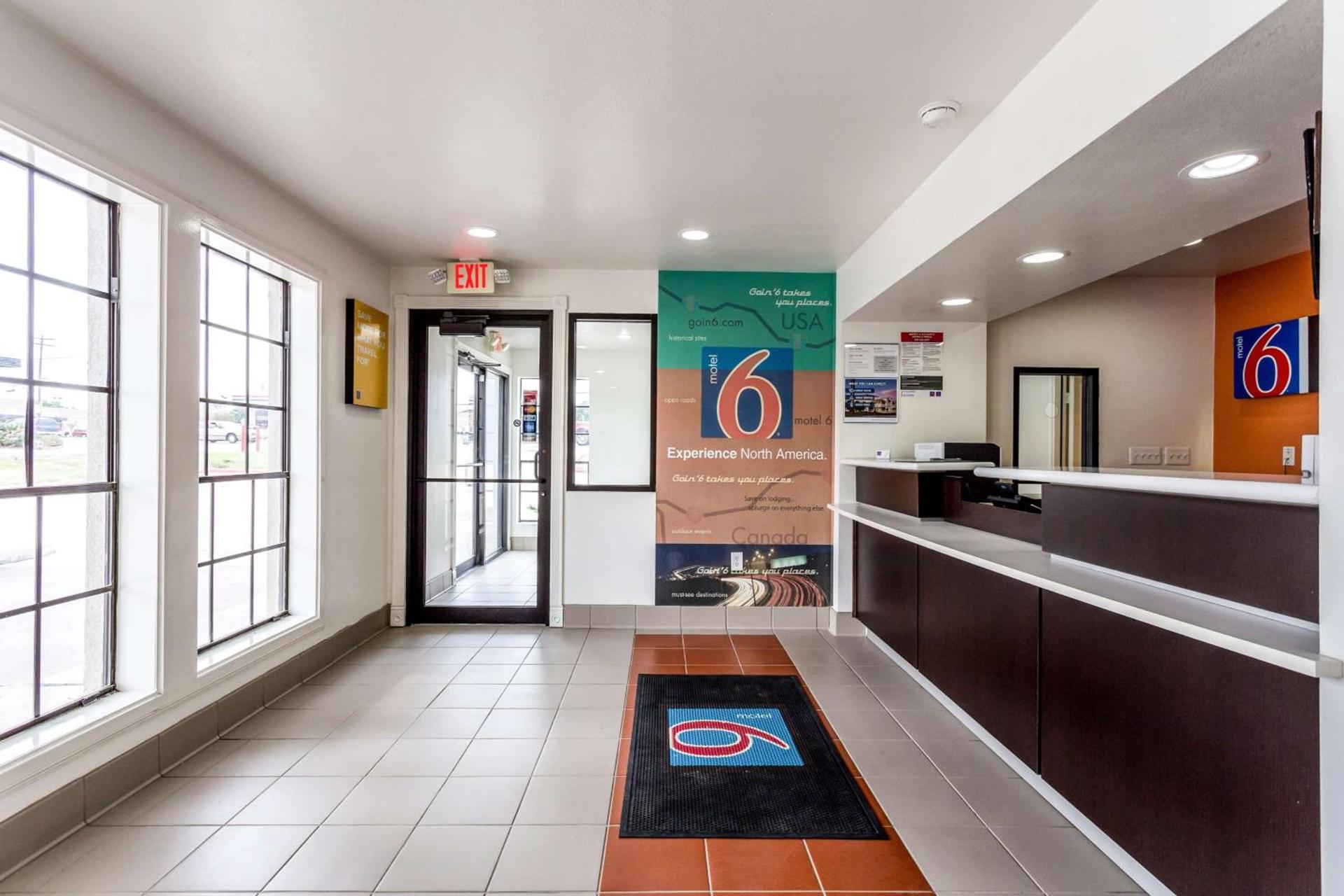 Motel 6-Bryan, TX - College Station photo 46