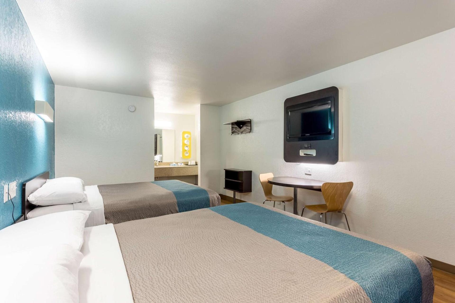 Motel 6-Bryan, TX - College Station photo 56