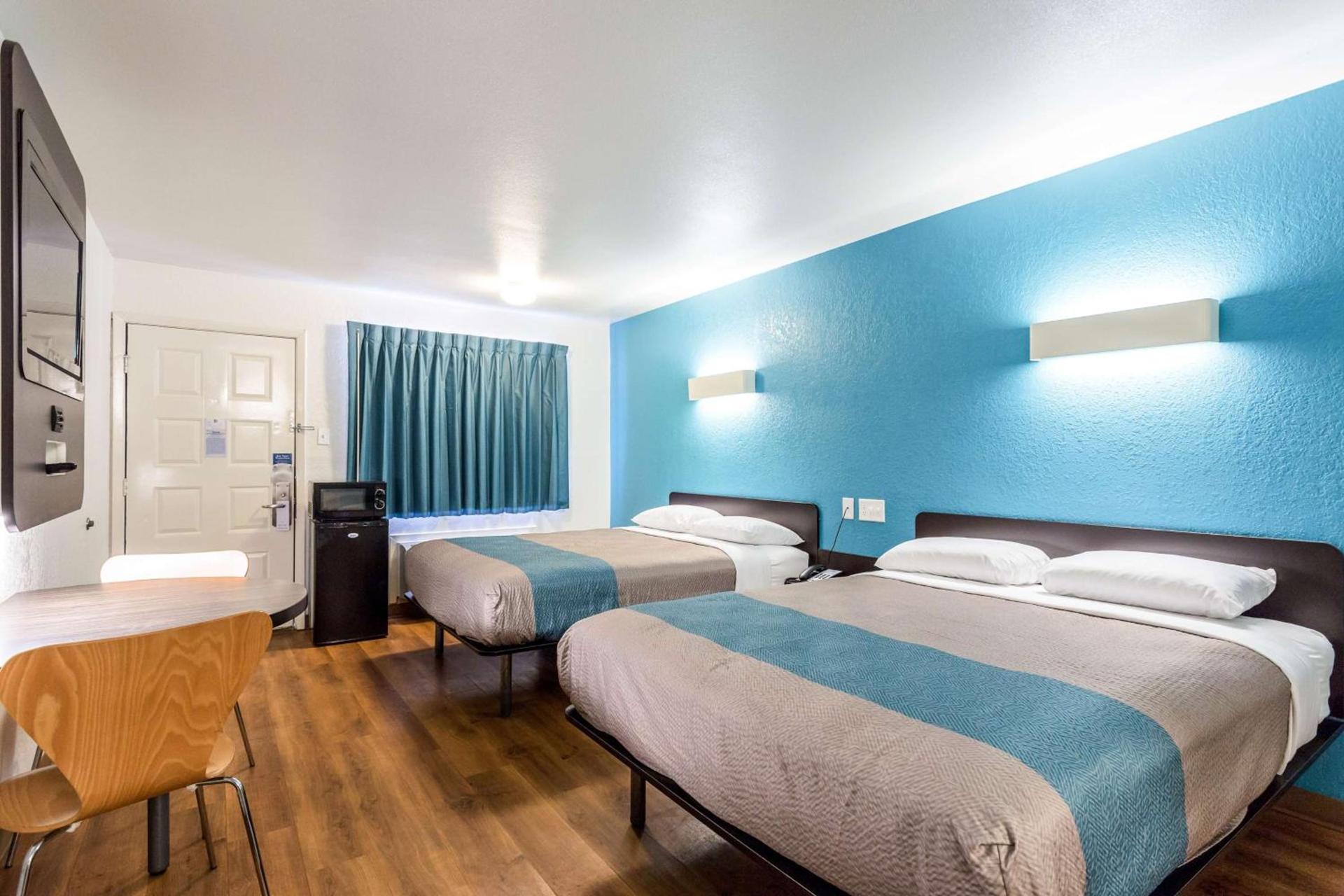 Motel 6-Bryan, TX - College Station photo 57