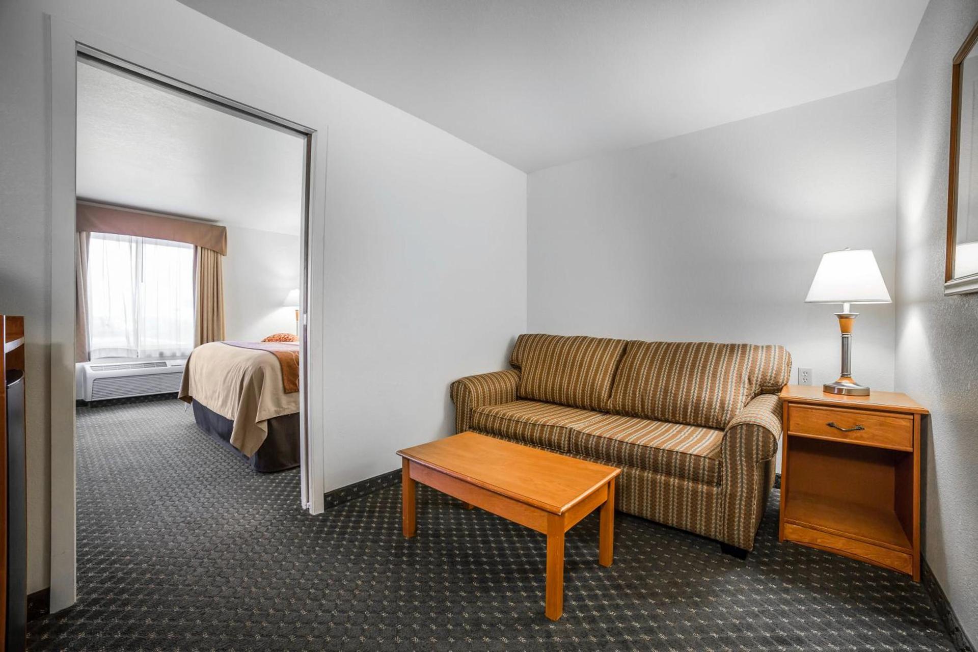 Comfort Inn & Suites Rawlins photo 30