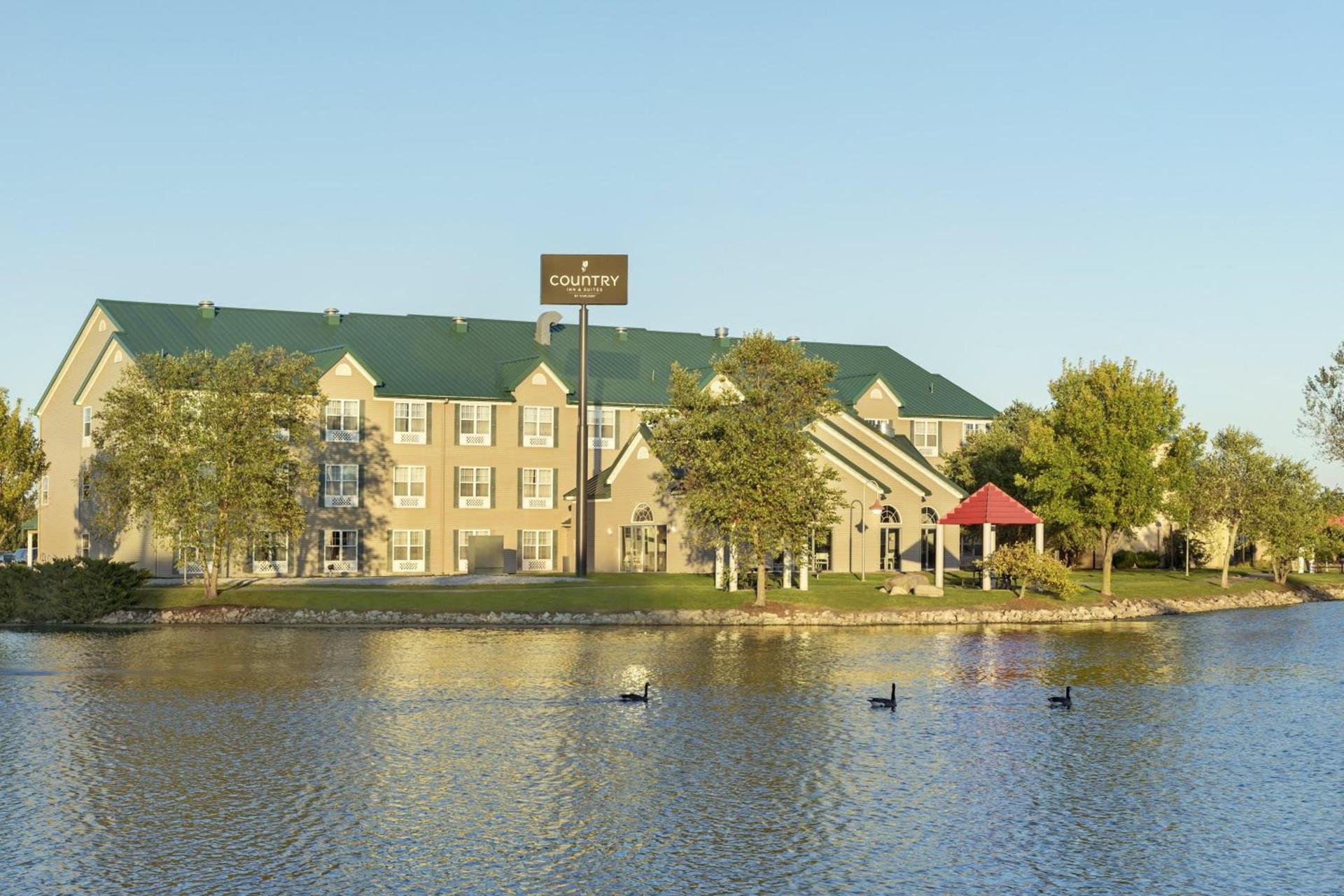 Country Inn & Suites by Radisson, Ankeny - Des Moines photo 37