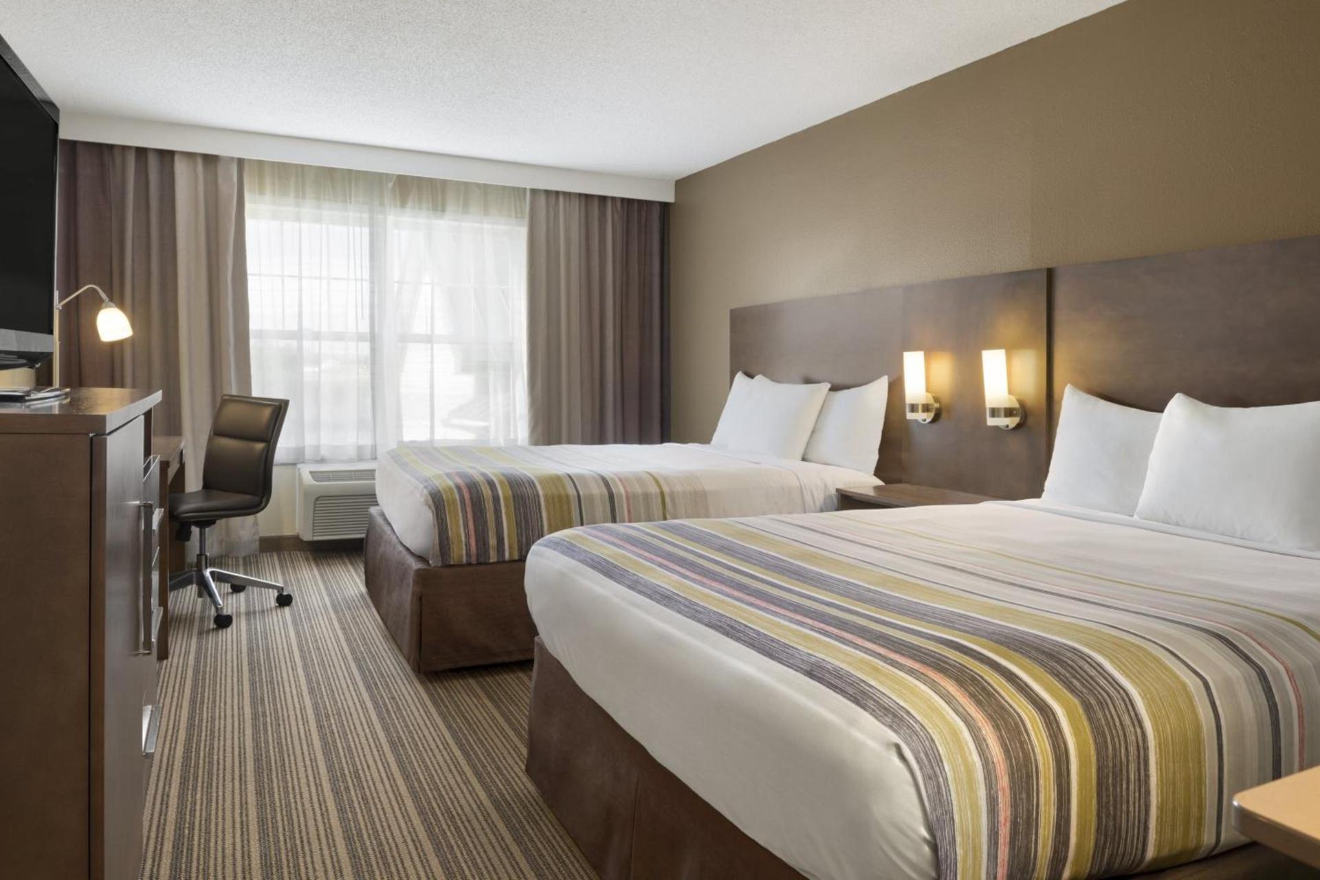Country Inn & Suites by Radisson, Ankeny - Des Moines photo 16