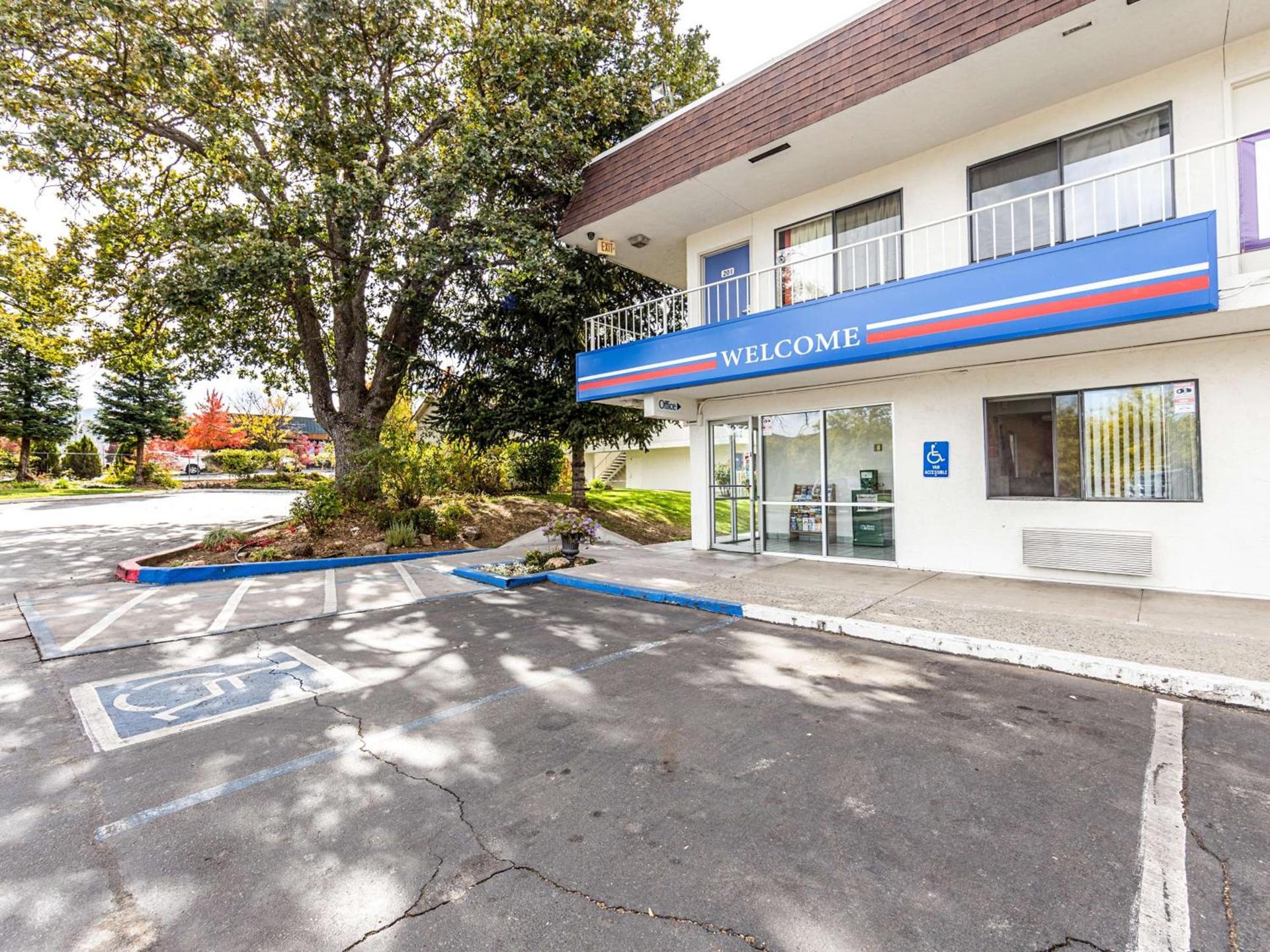 Motel 6-Yreka, CA photo 52