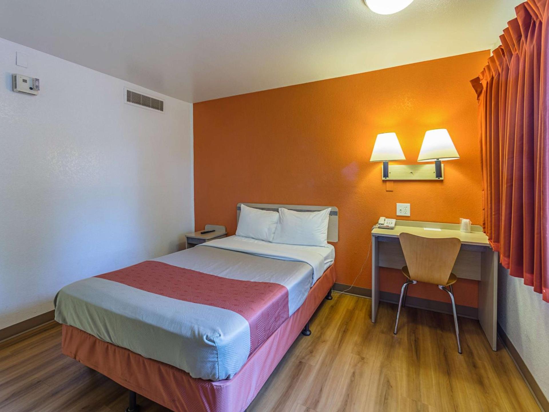 Motel 6-Yreka, CA photo 34
