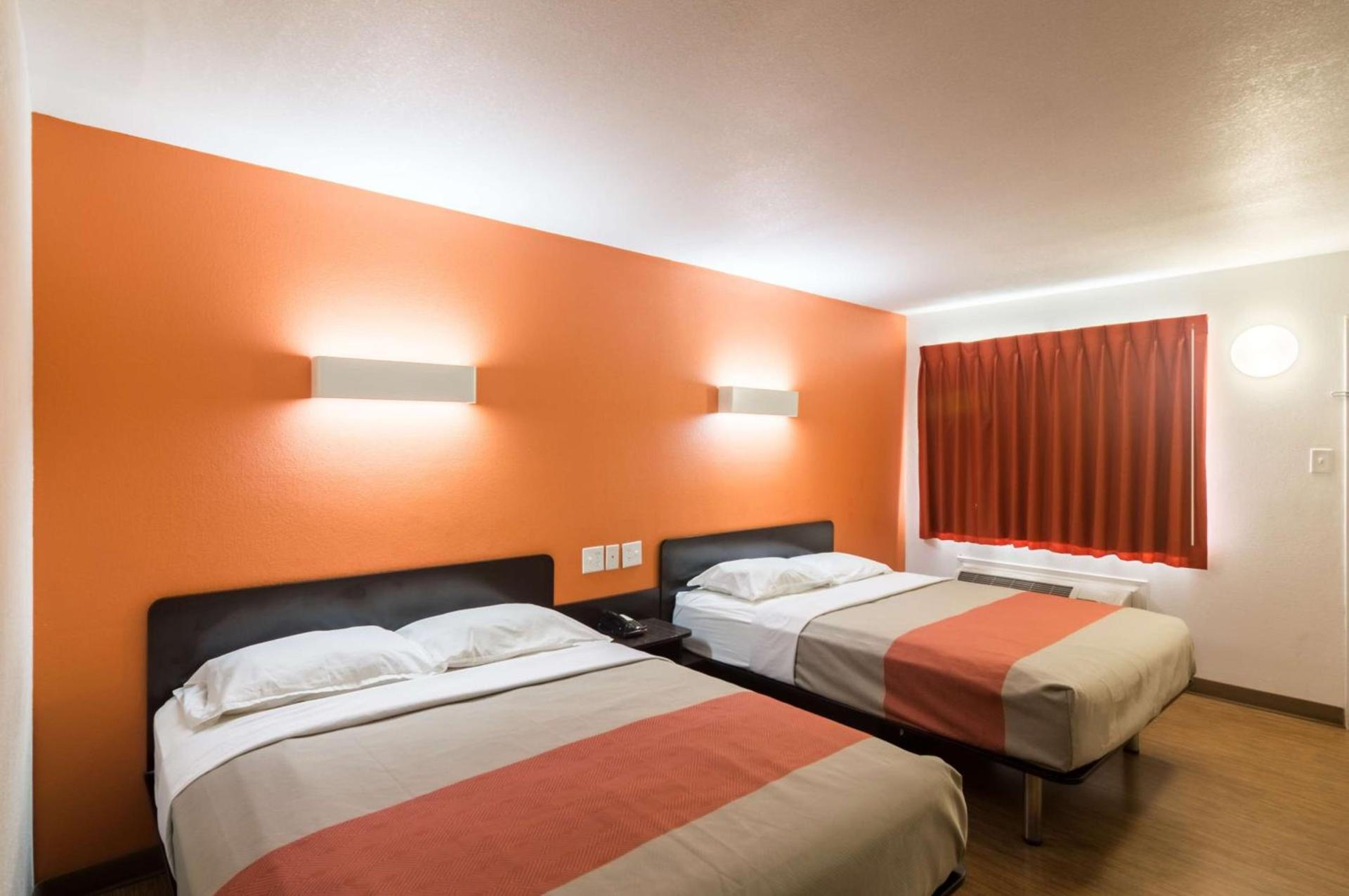 Motel 6-Wichita Falls, TX - North photo 46