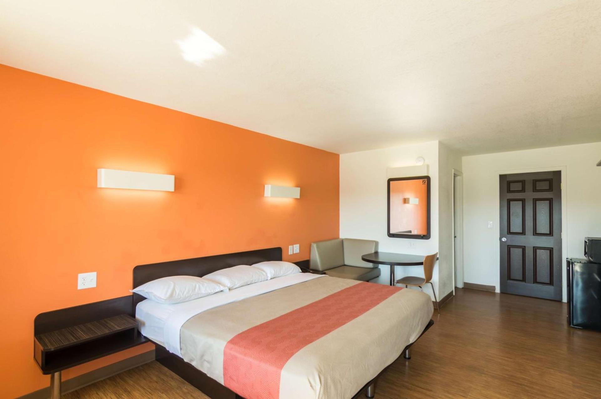 Motel 6-Wichita Falls, TX - North photo 44
