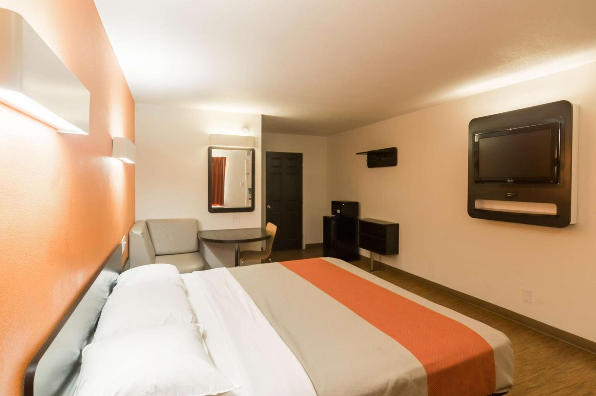 Motel 6-Wichita Falls, TX - North photo 43
