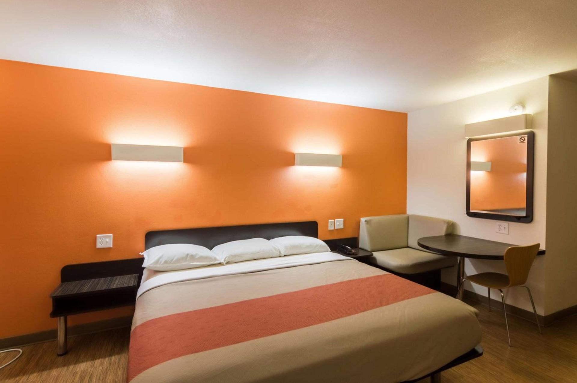 Motel 6-Wichita Falls, TX - North photo 41