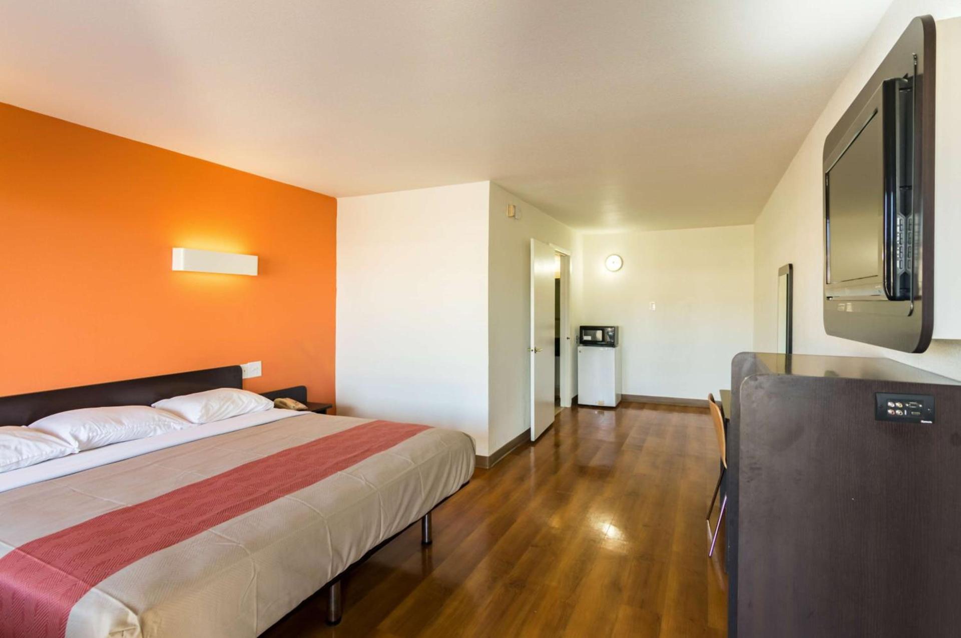 Motel 6-Wichita Falls, TX - North photo 40