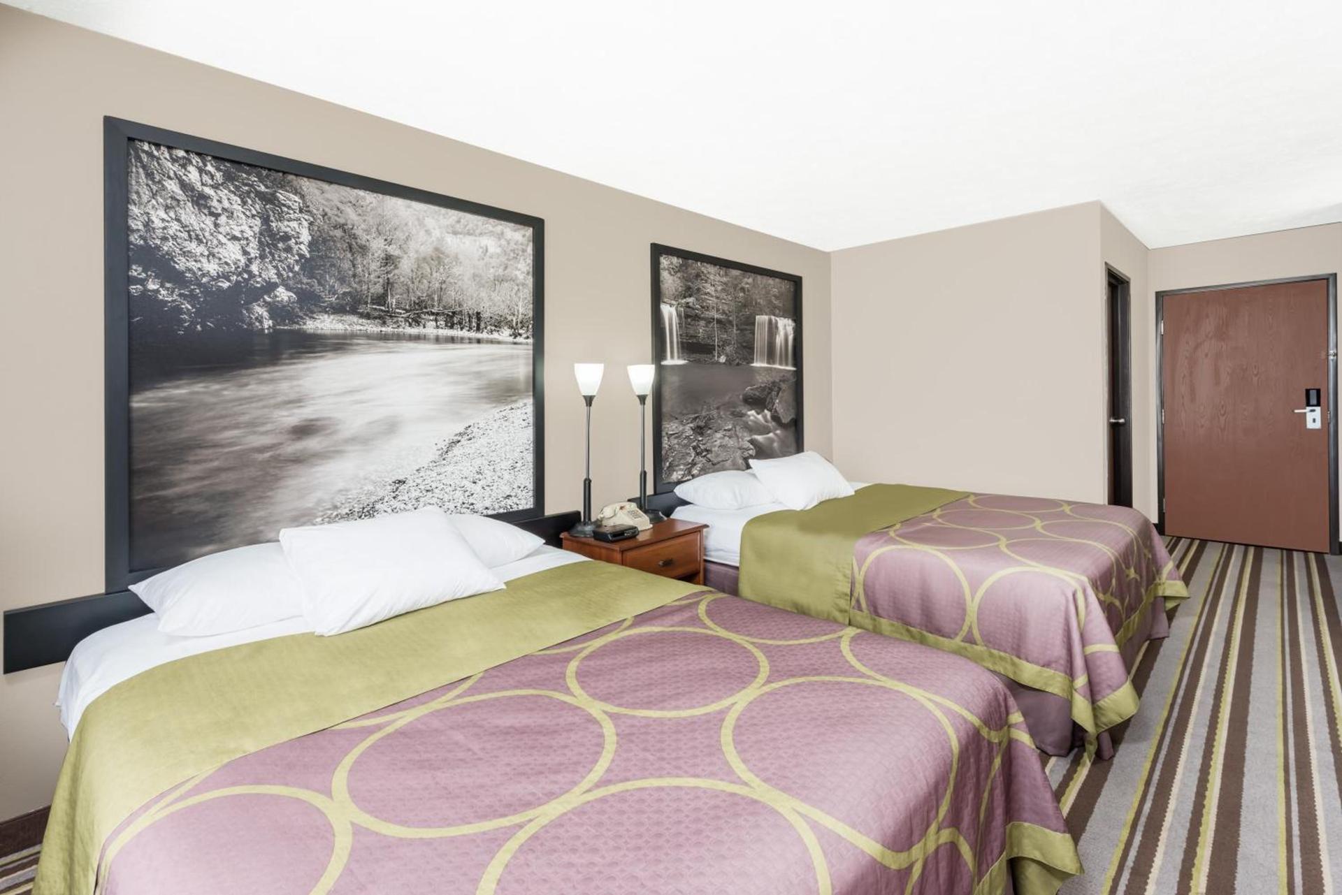 Super 8 by Wyndham Bolivar photo 19