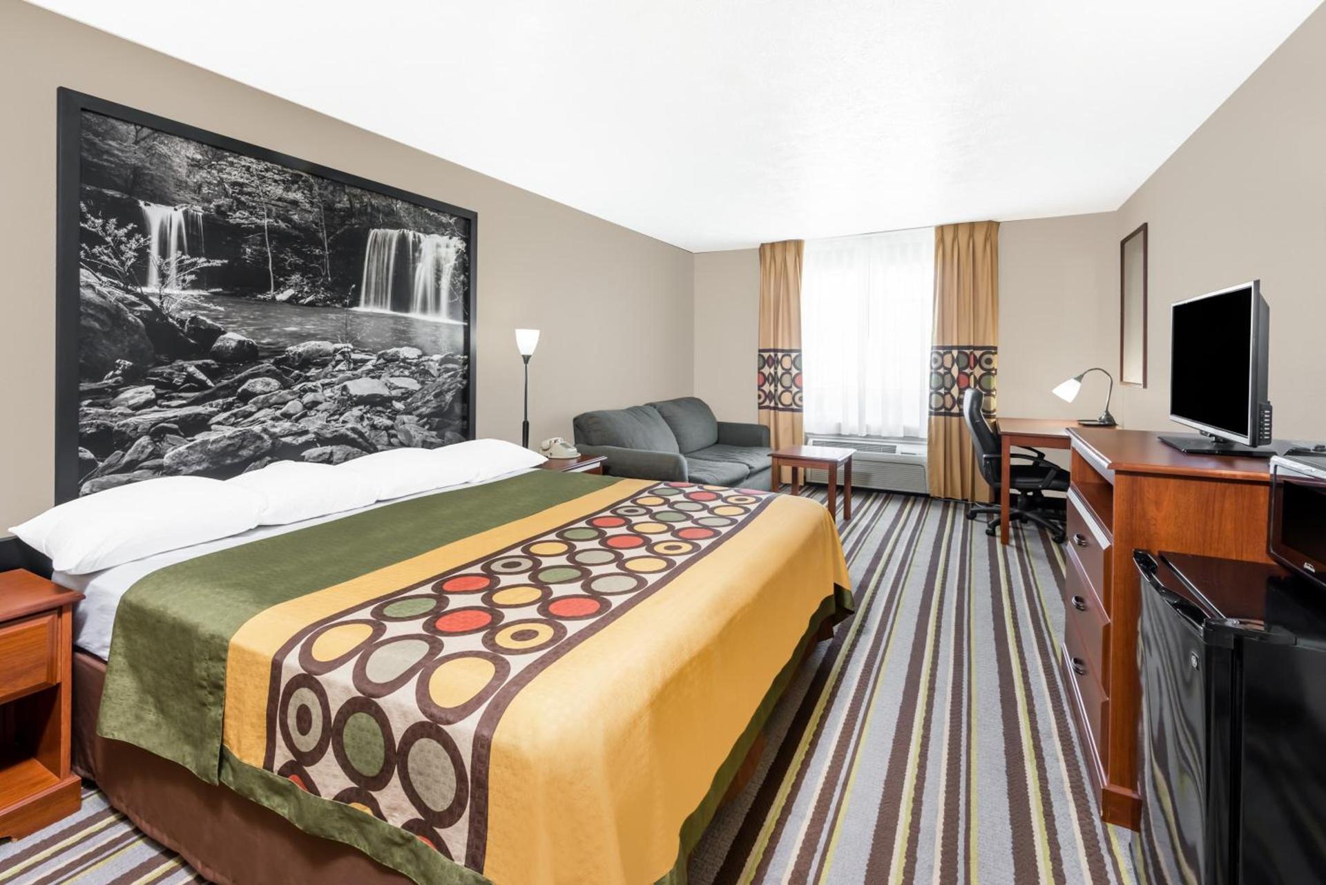 Super 8 by Wyndham Bolivar photo 23