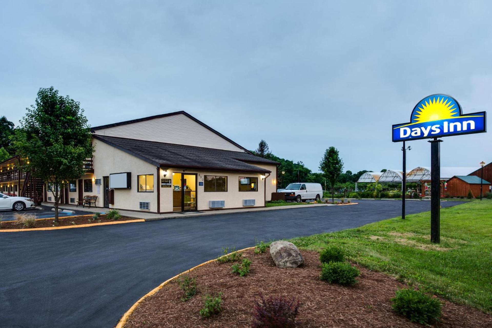 Days Inn by Wyndham Athens photo 37