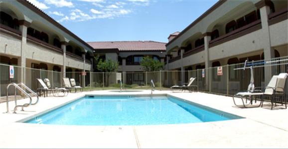 Premier Inns Tolleson photo 2