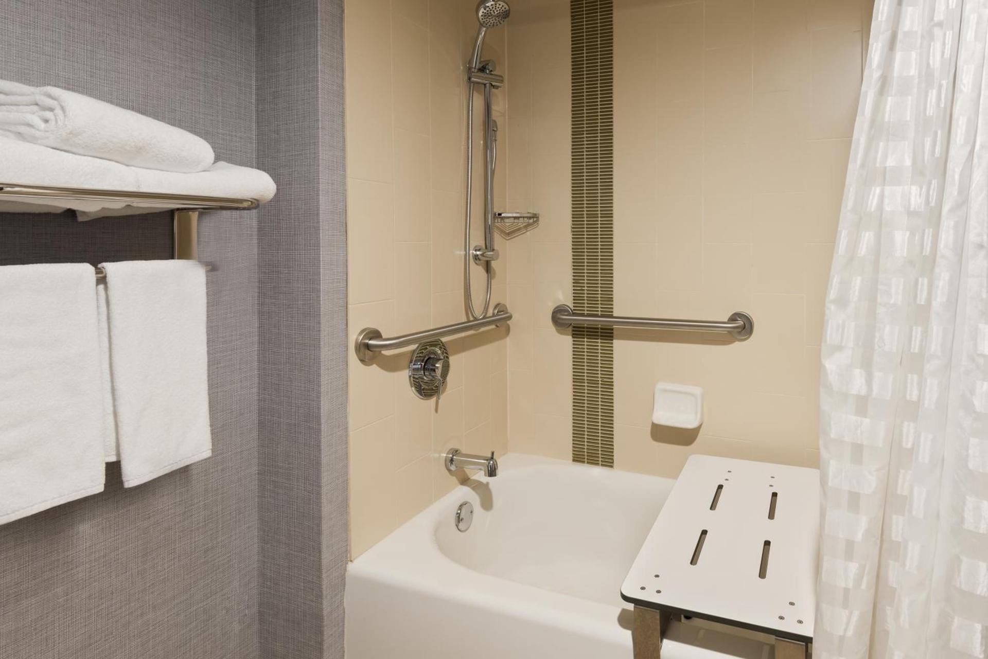 Hyatt Place Boston - Medford photo 18
